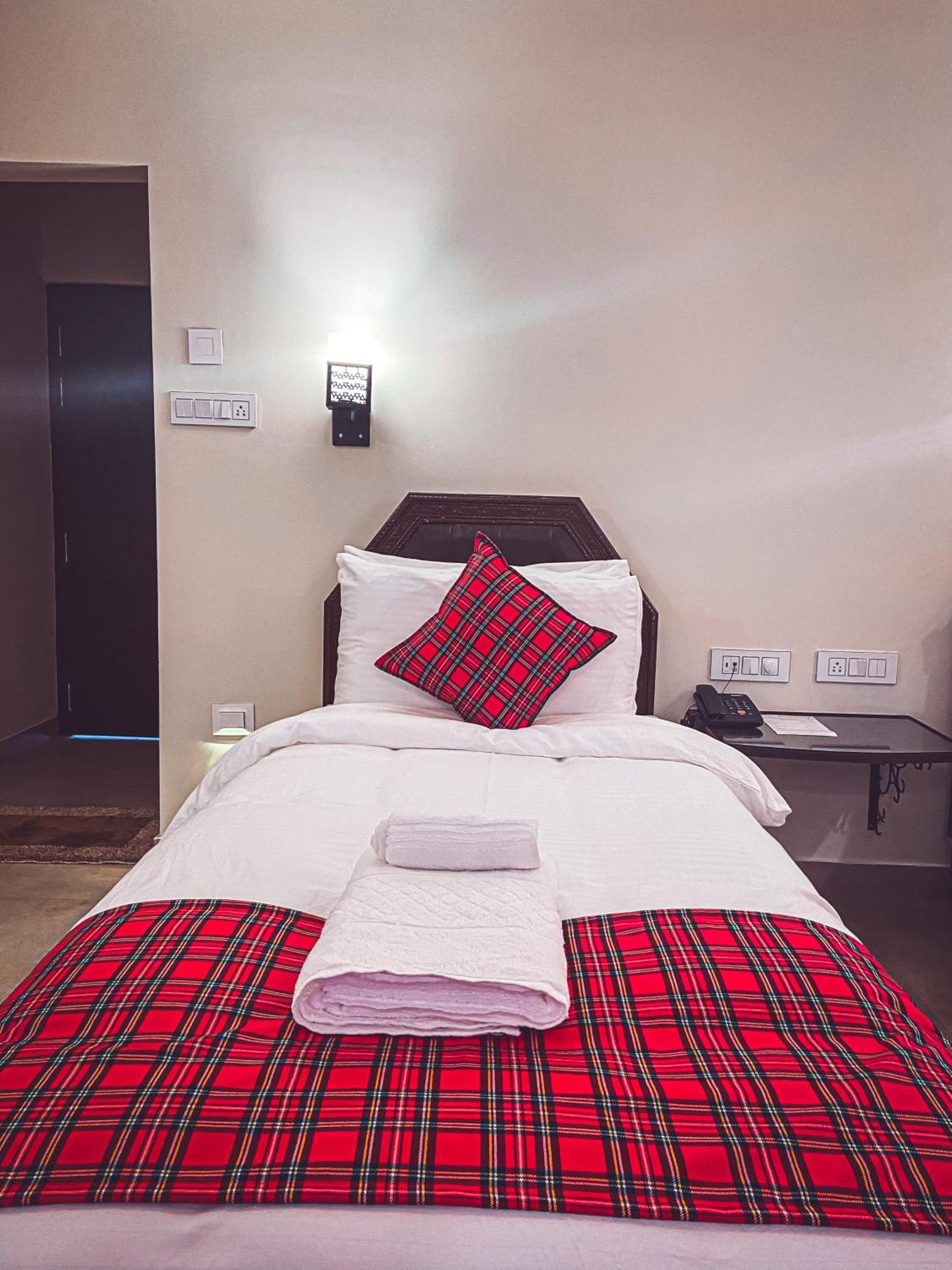 Deluxe Twin Room photo 2
