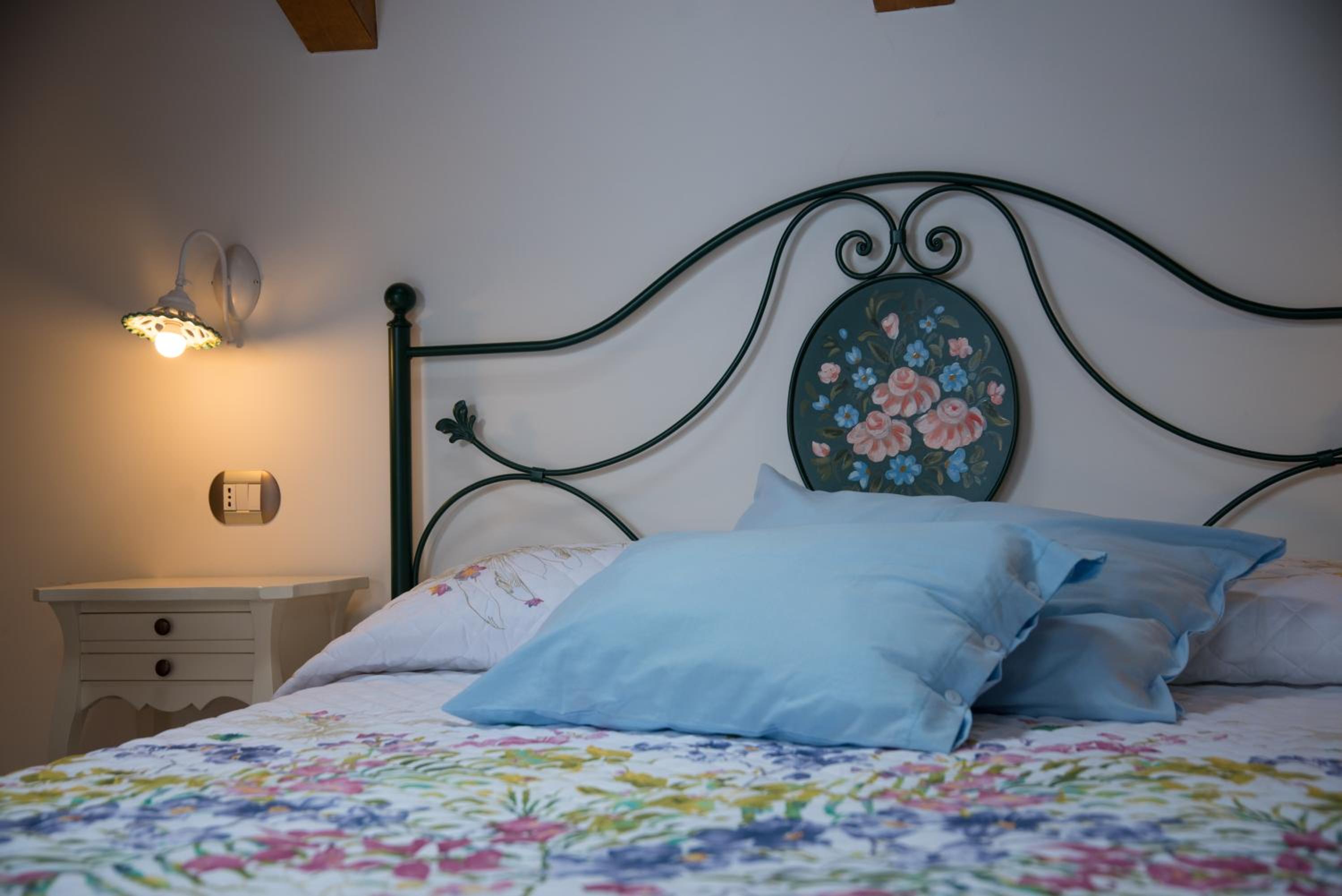 Deluxe Triple Room - Photo 8