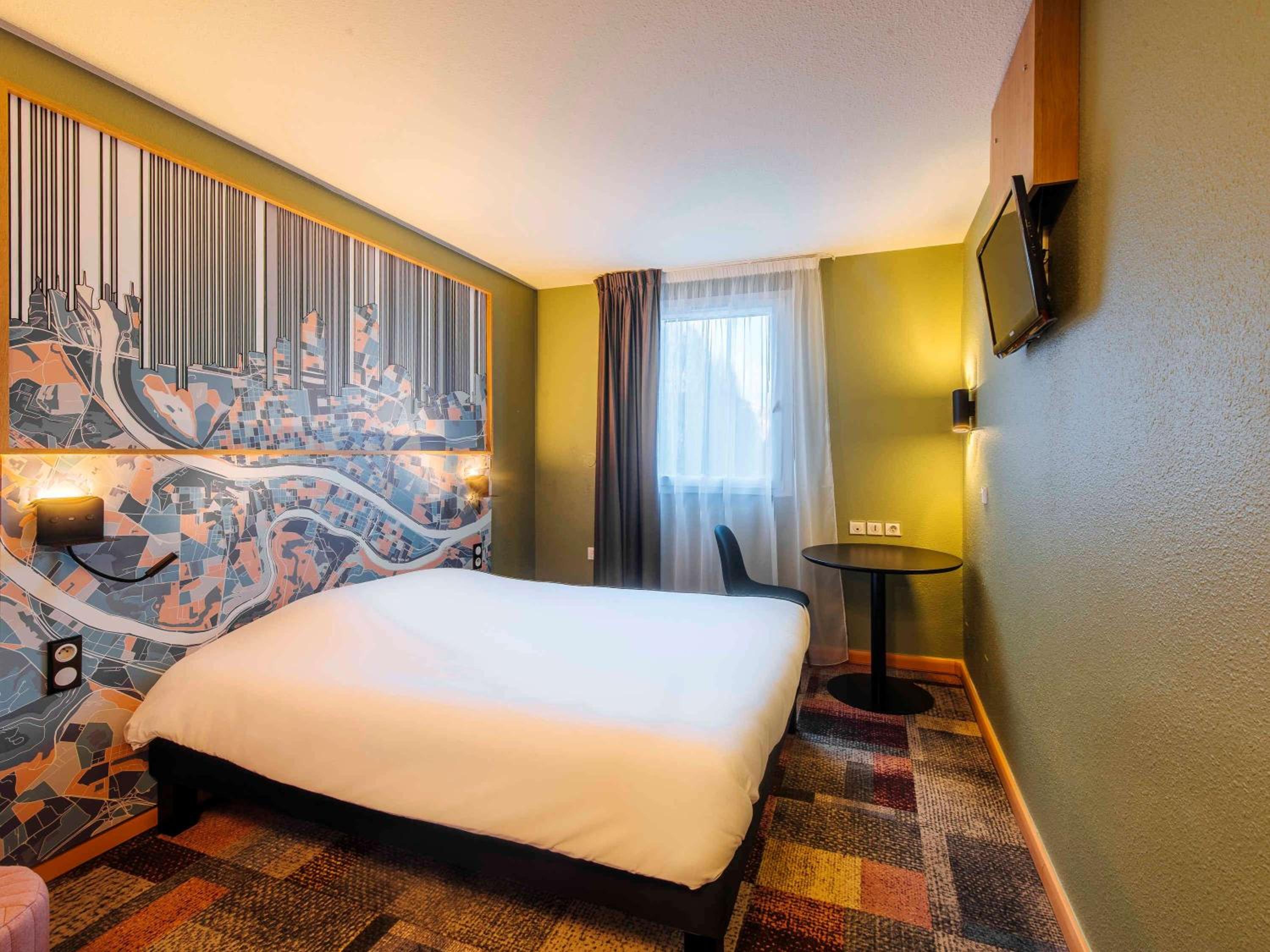 Standard Double Room - Photo 5