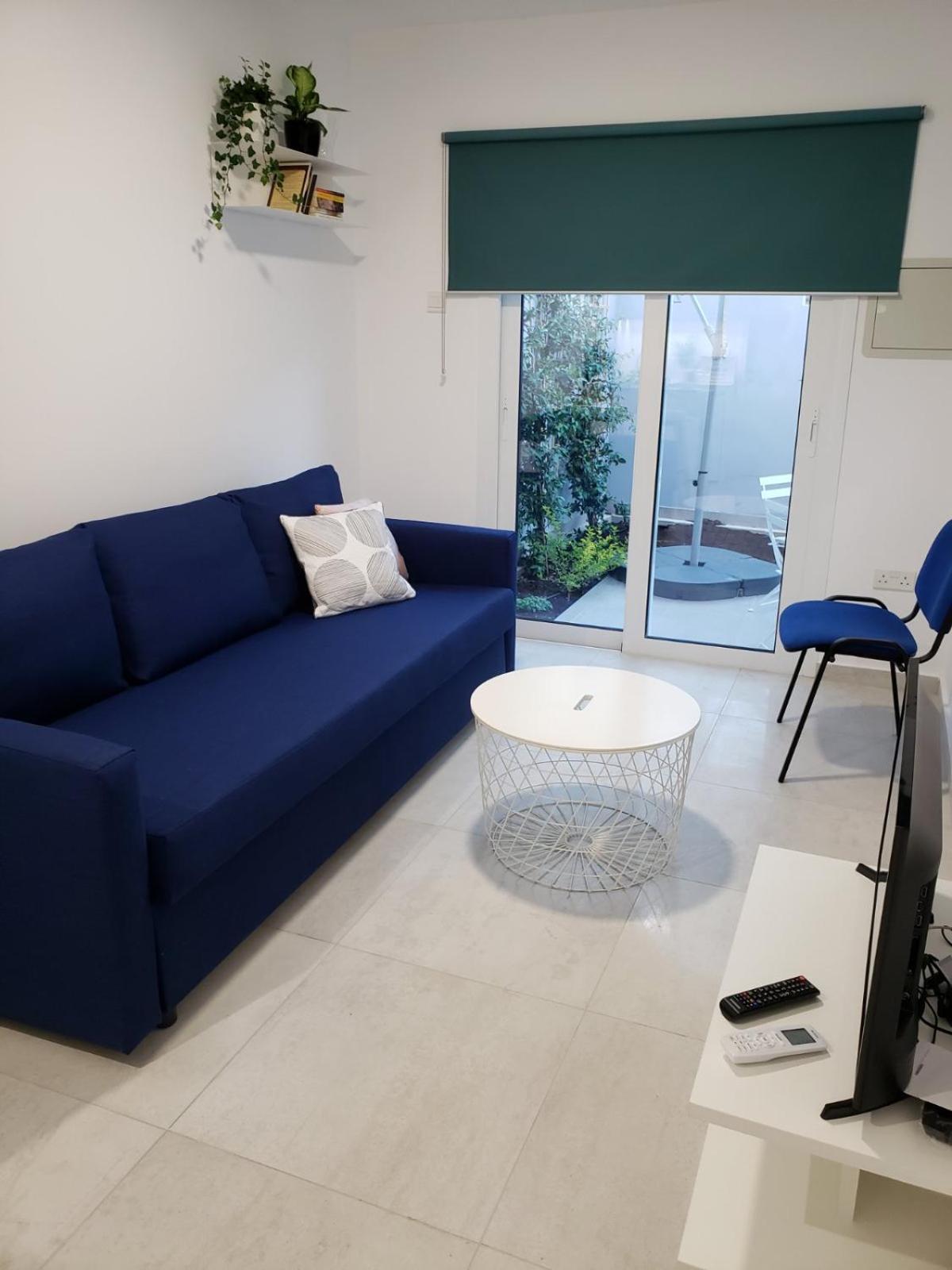 Studio Apartment - Photo 10