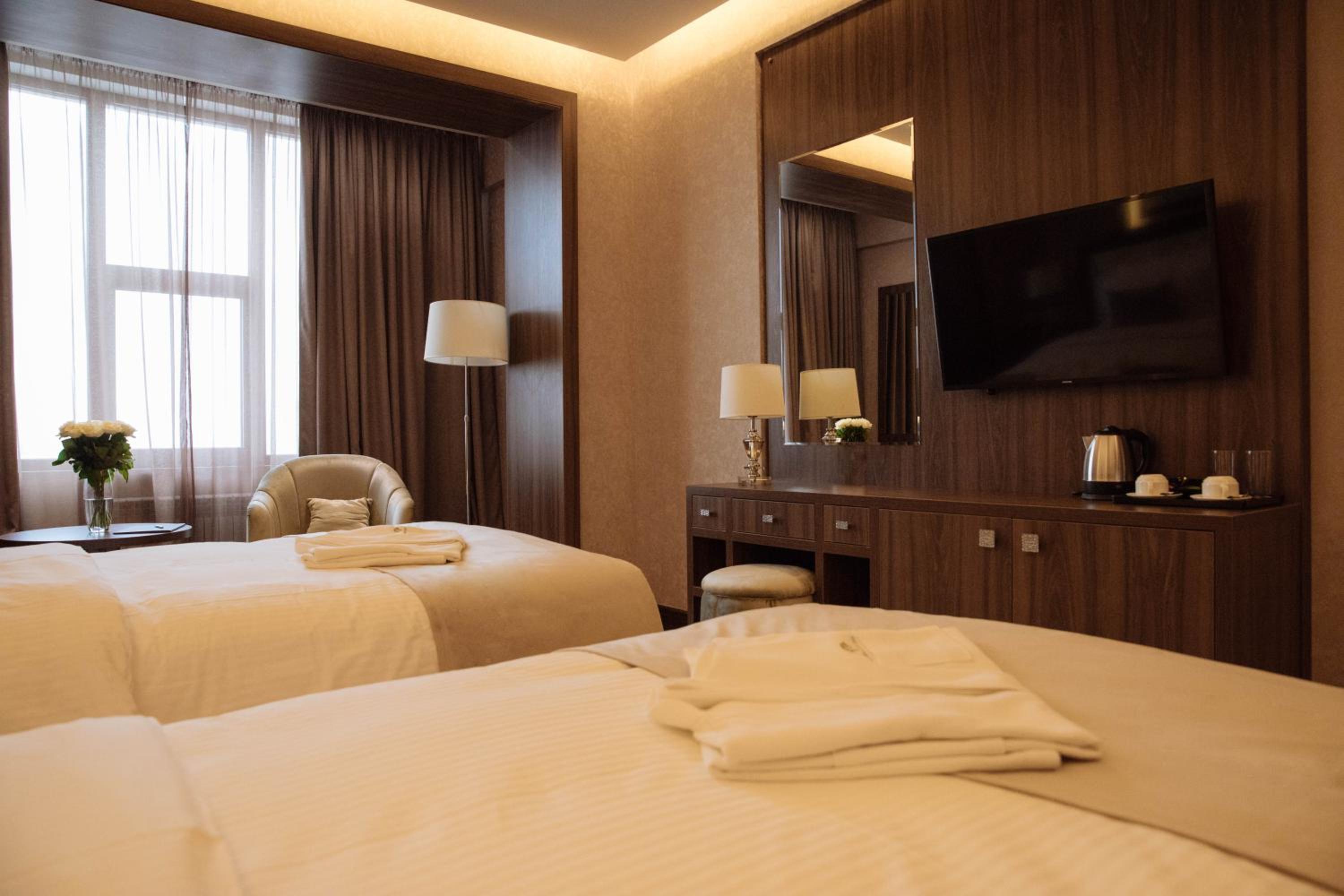 Deluxe Double or Twin Room photo 1