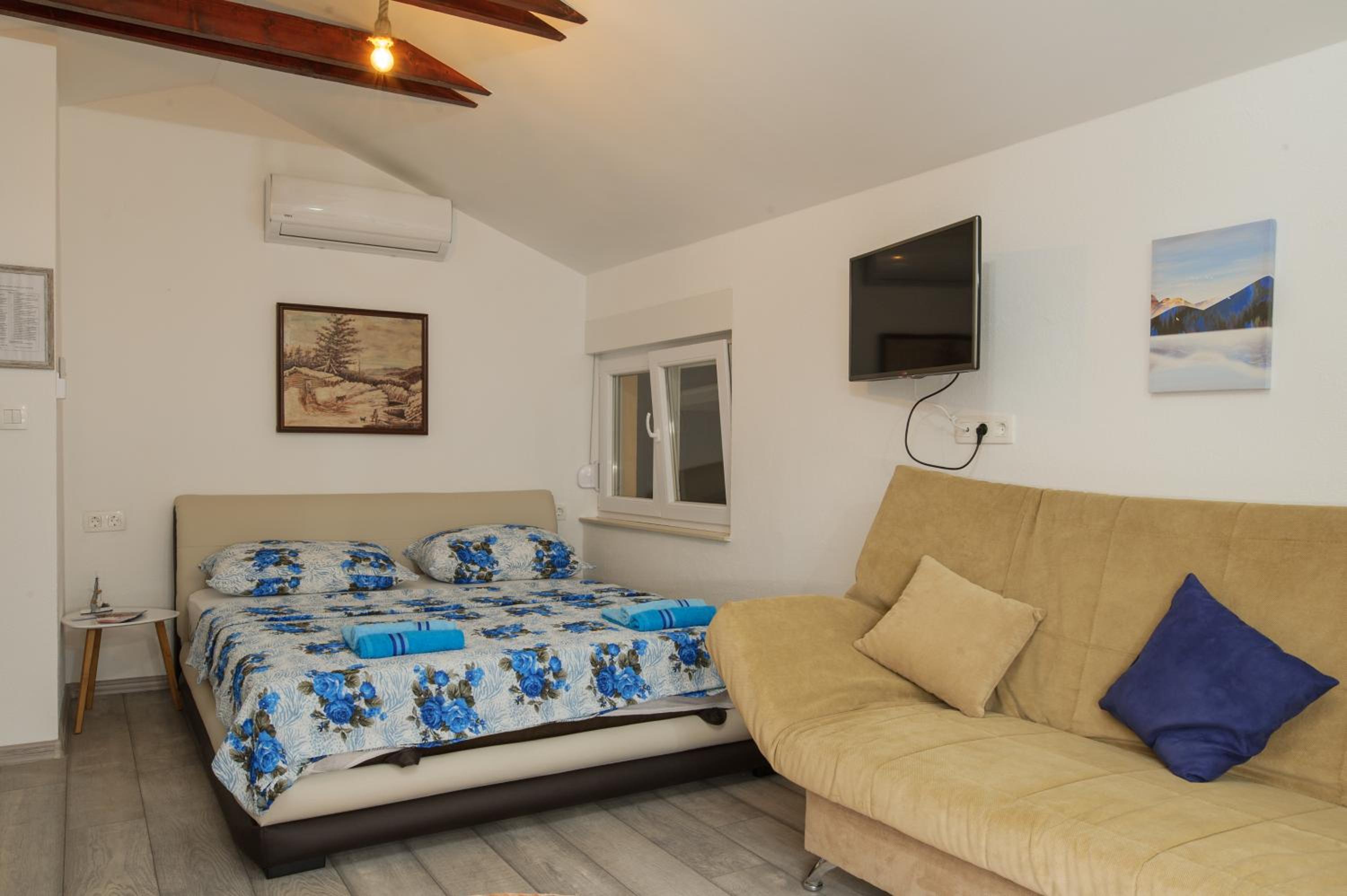 Loft photo 1