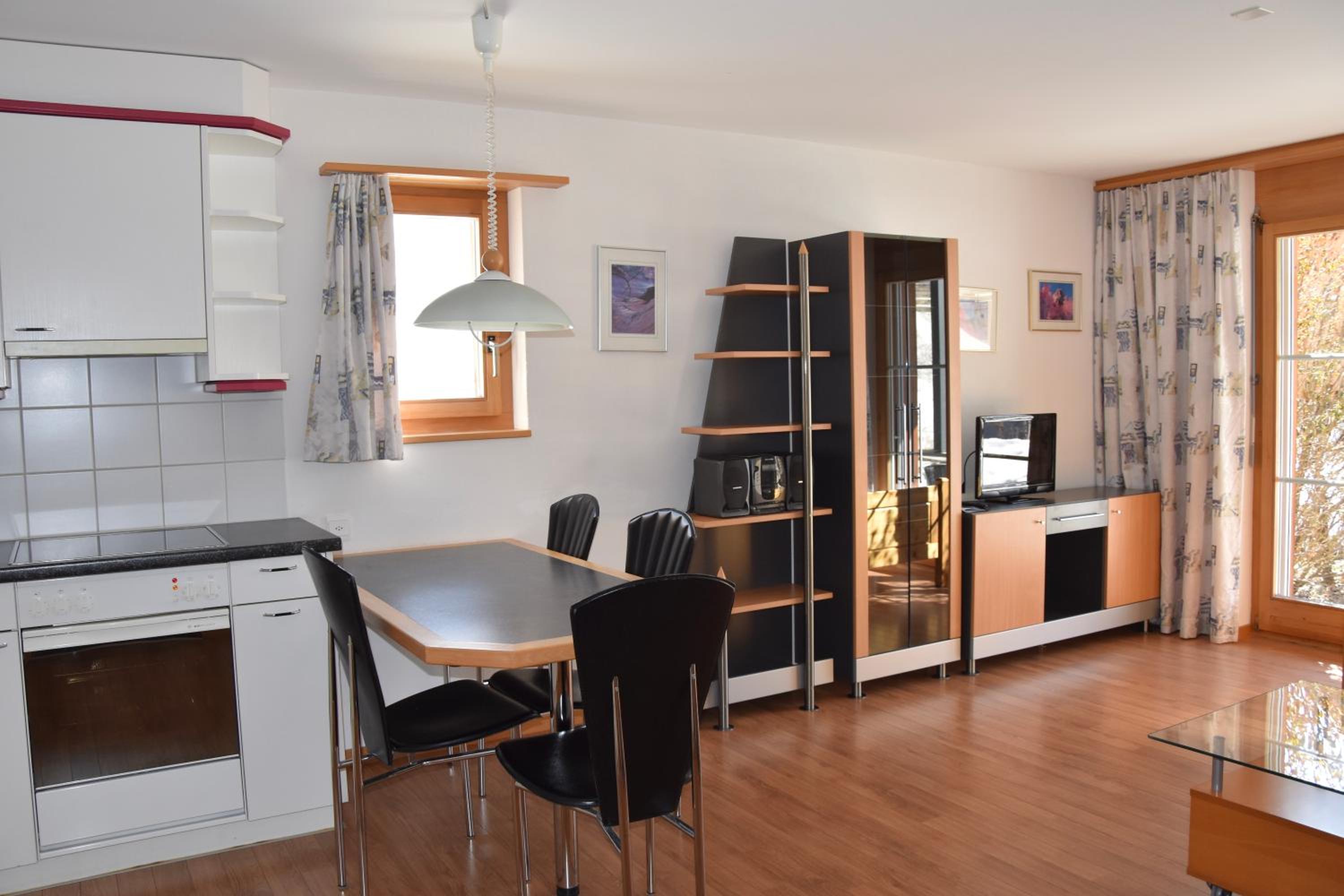 Apartment with Open Bathroom and Mountain View photo 3