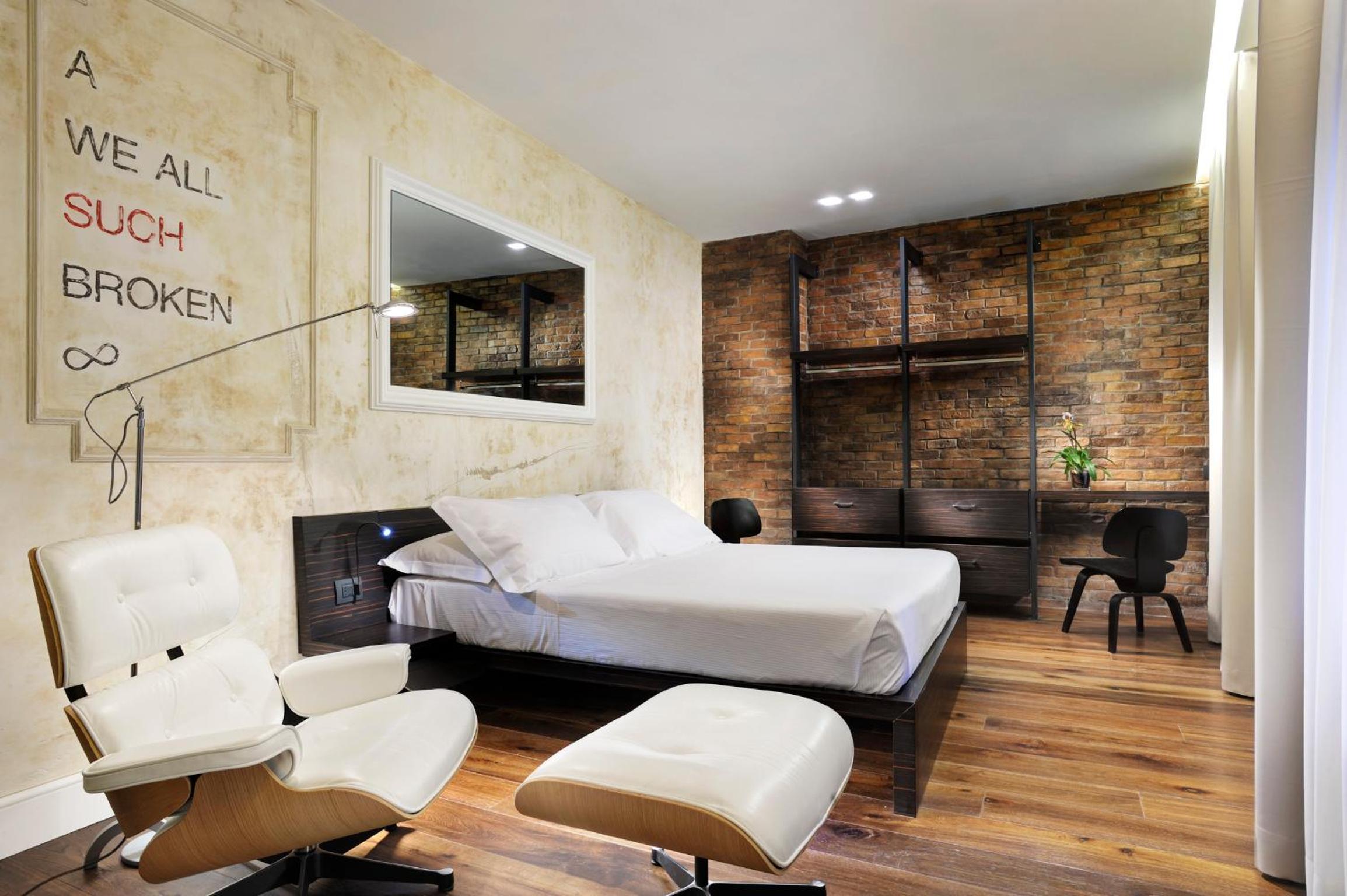 Junior Suite (2 Adults) photo 3