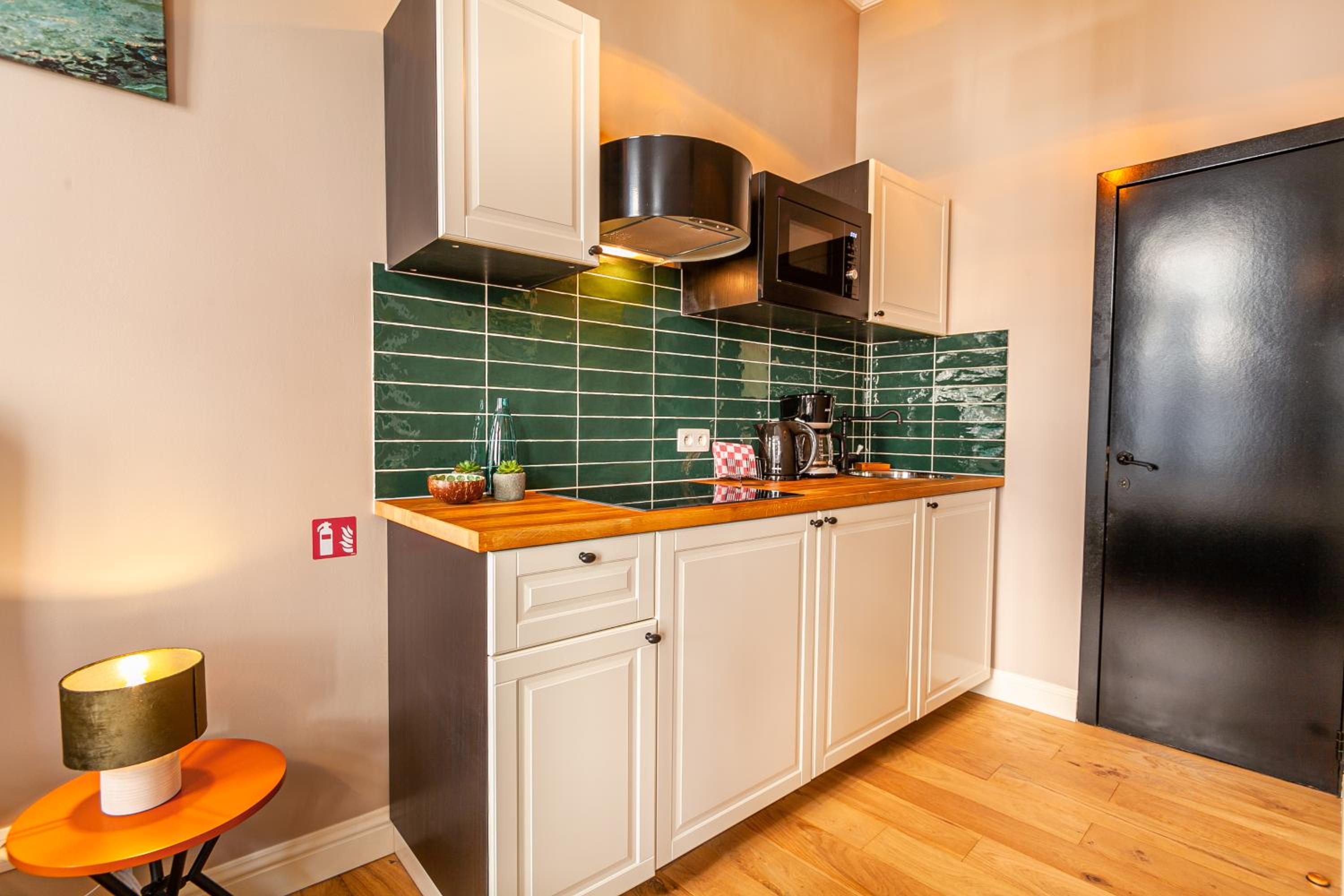 One-Bedroom Apartment - Photo 13