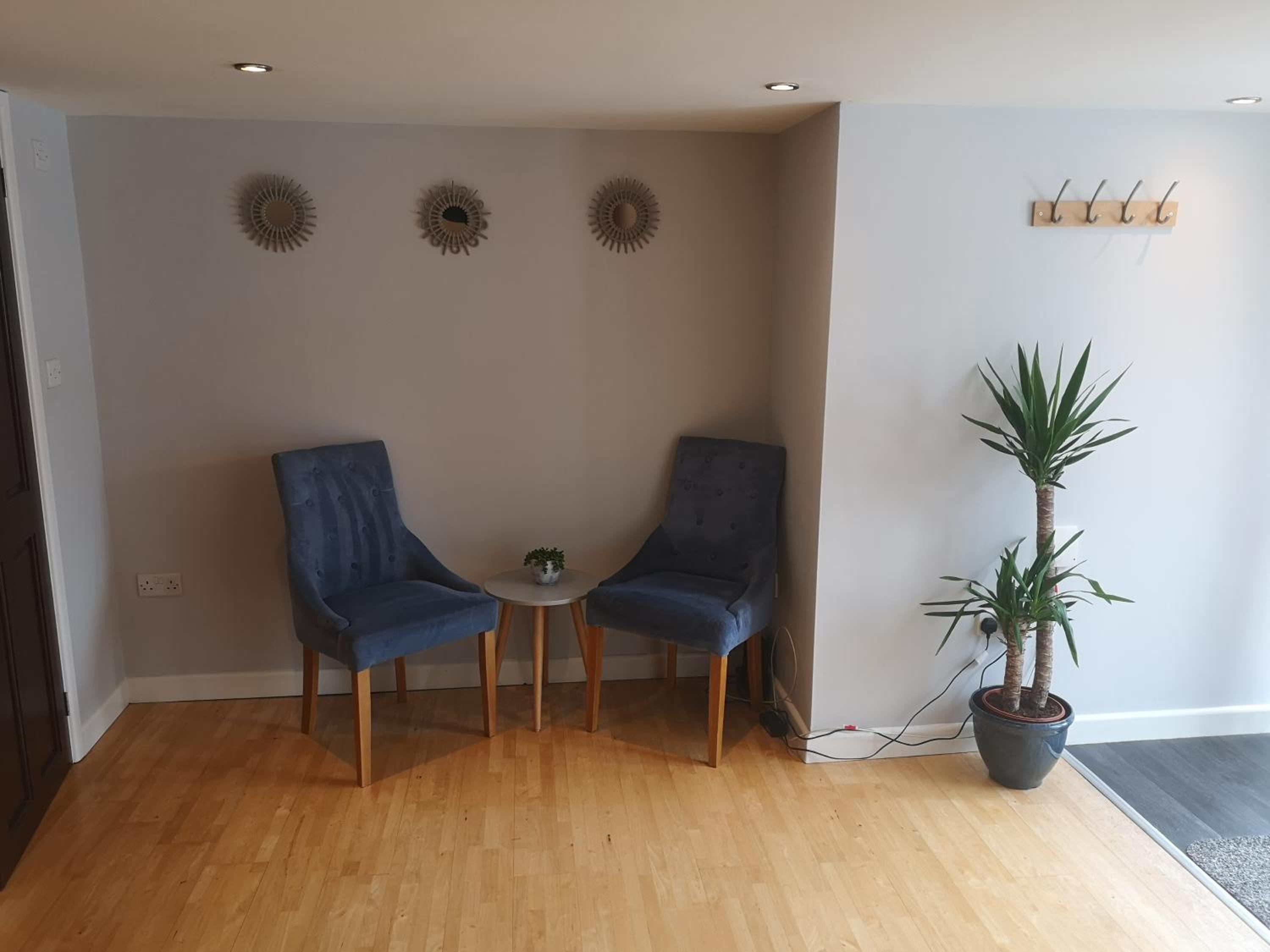 One-Bedroom Apartment - Photo 9