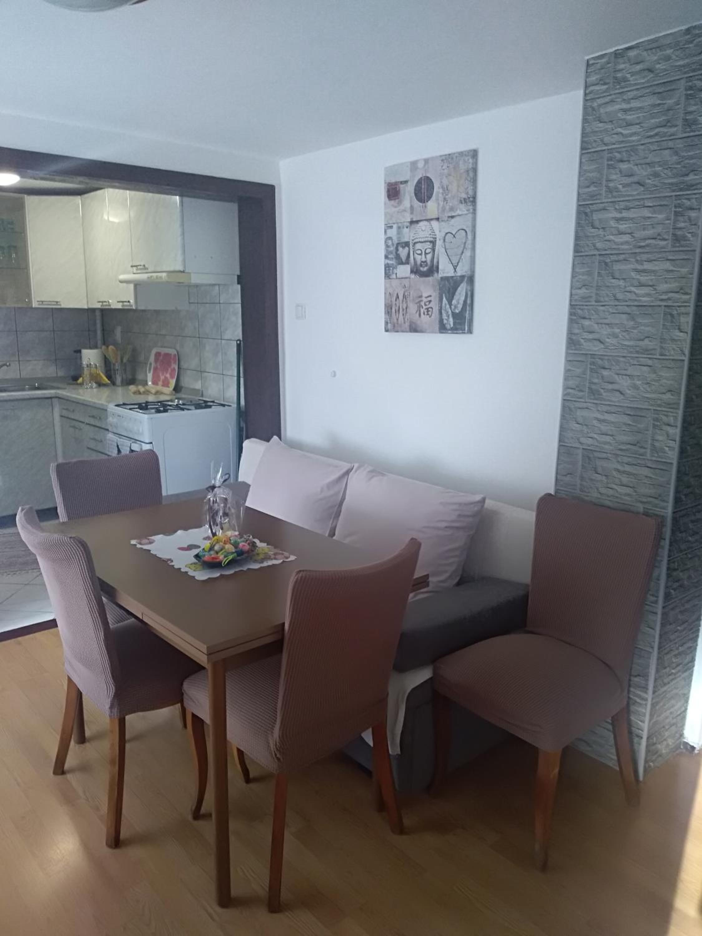 One-Bedroom Apartment - Photo 43