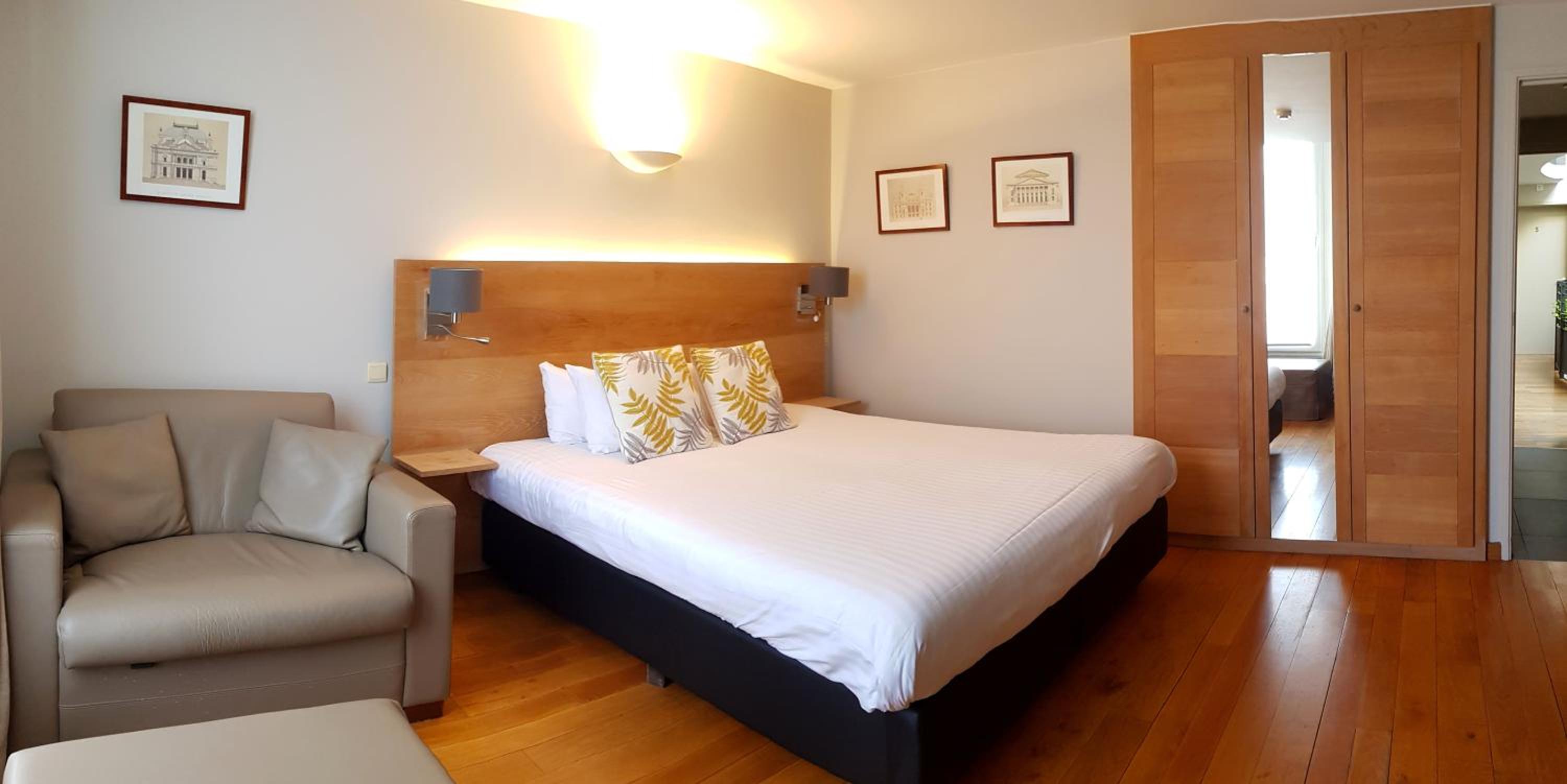 Deluxe Double Room - Photo 5