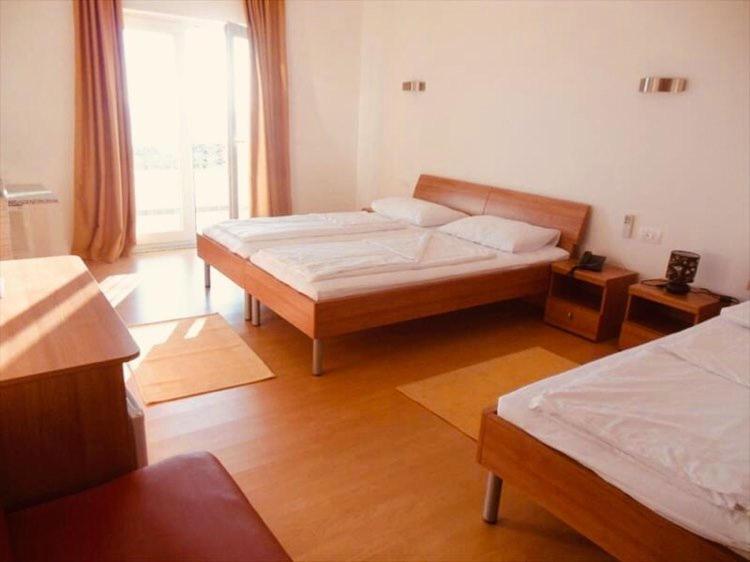 Triple Room with Sea View