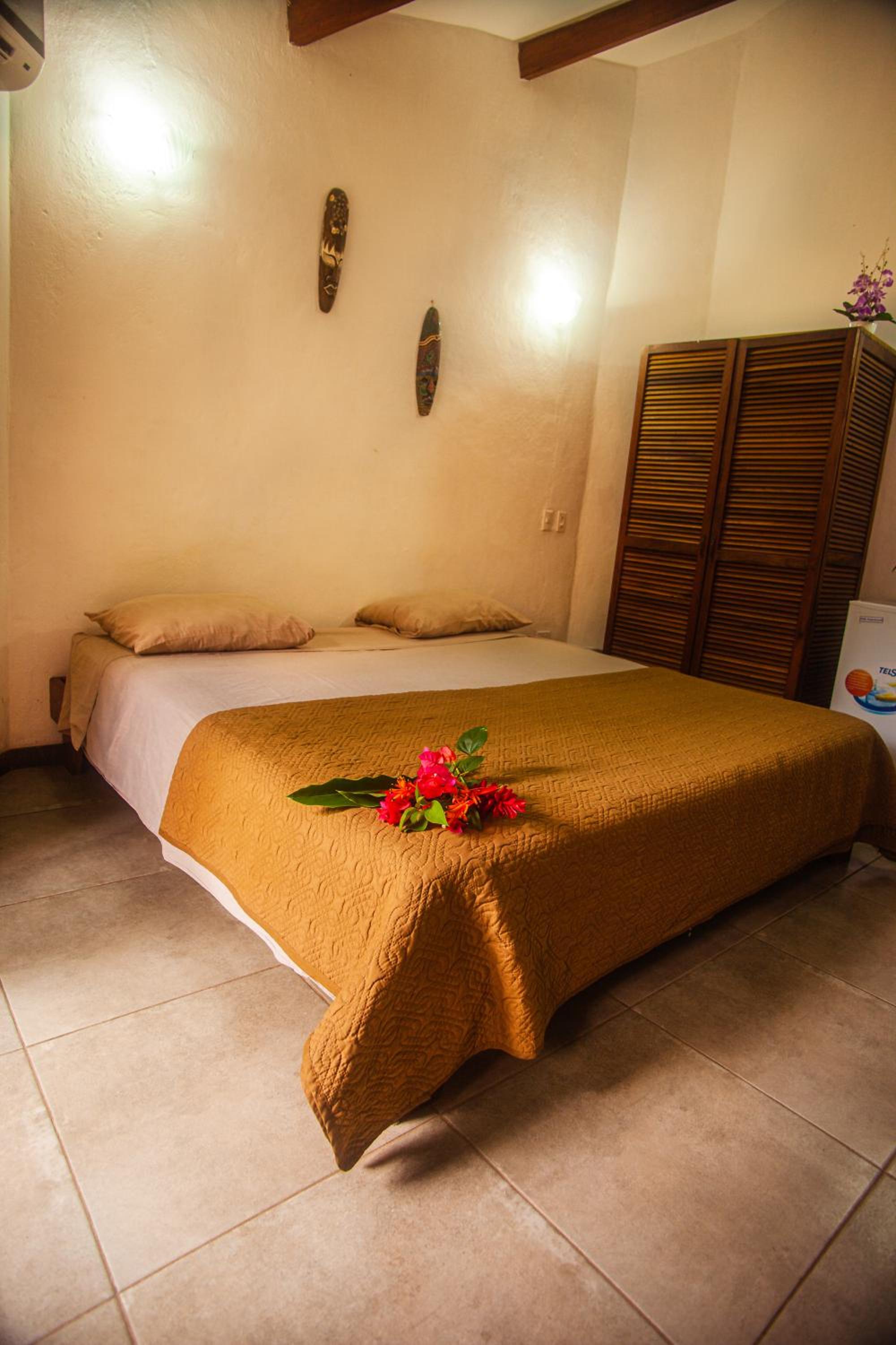 Triple Room with Private Bathroom photo 3