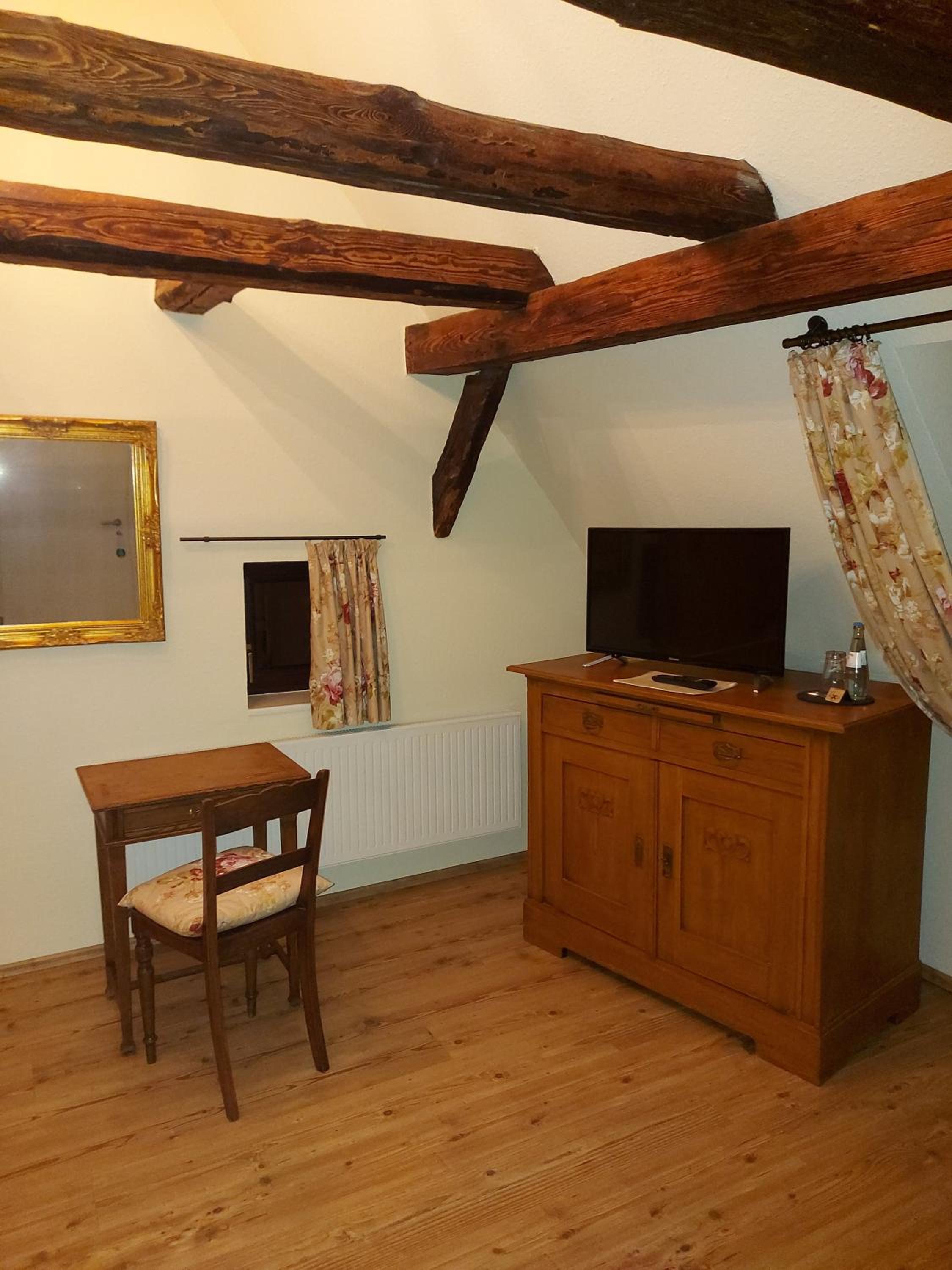 Double Room - Photo 1