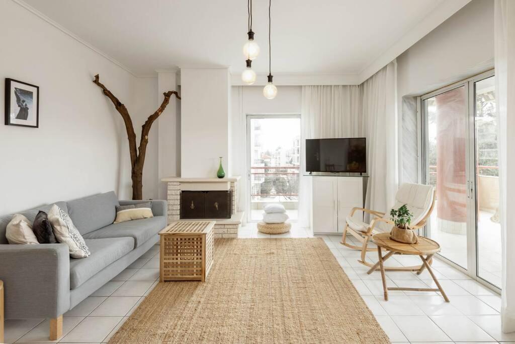 Three-Bedroom Apartment - Photo 2