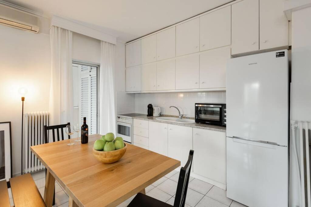 Three-Bedroom Apartment - Photo 25