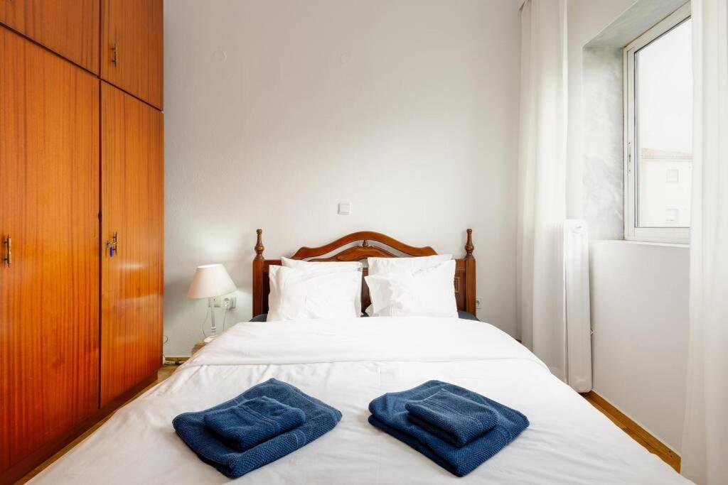 Three-Bedroom Apartment - Photo 30