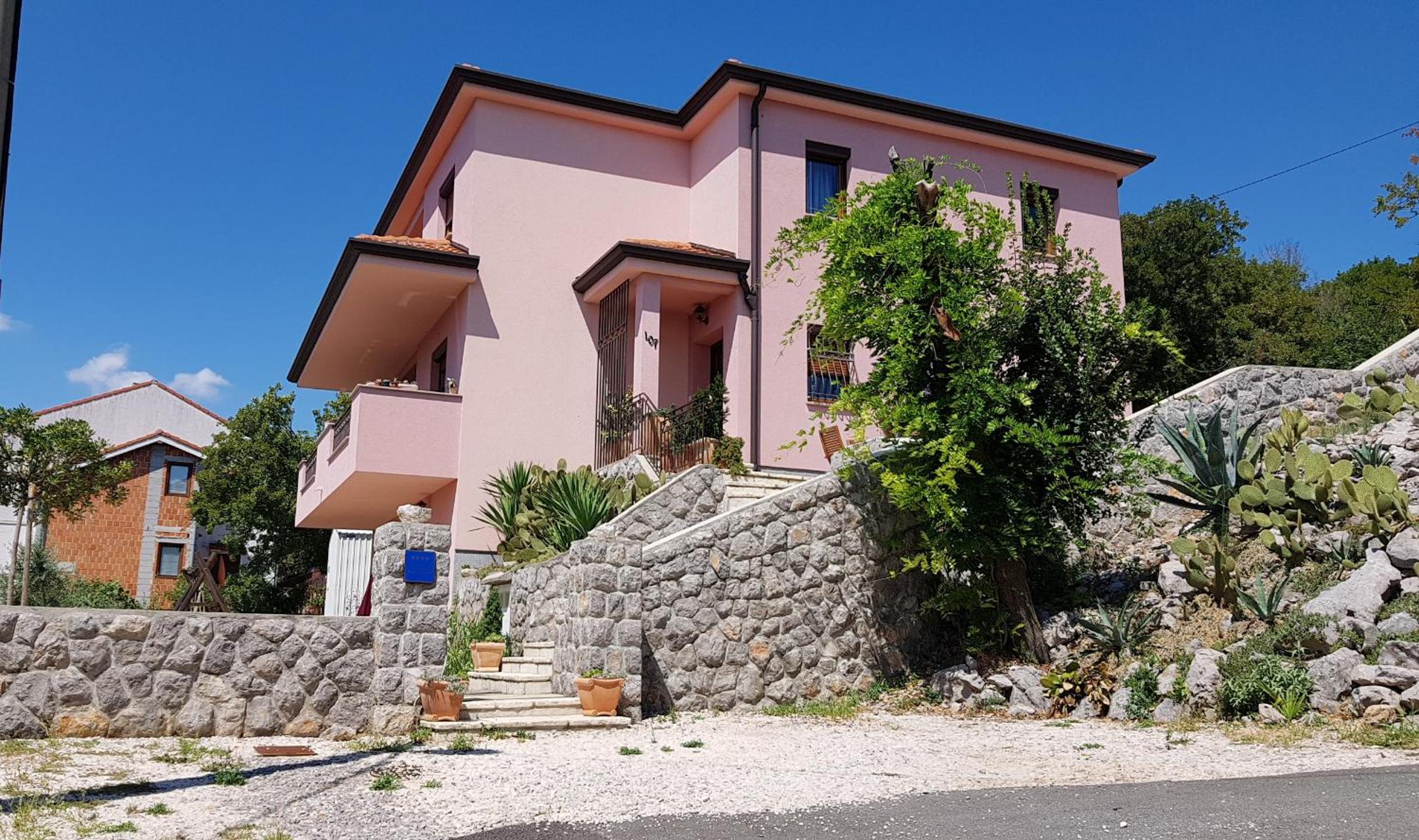 Studio Apartment with Sea View photo 3