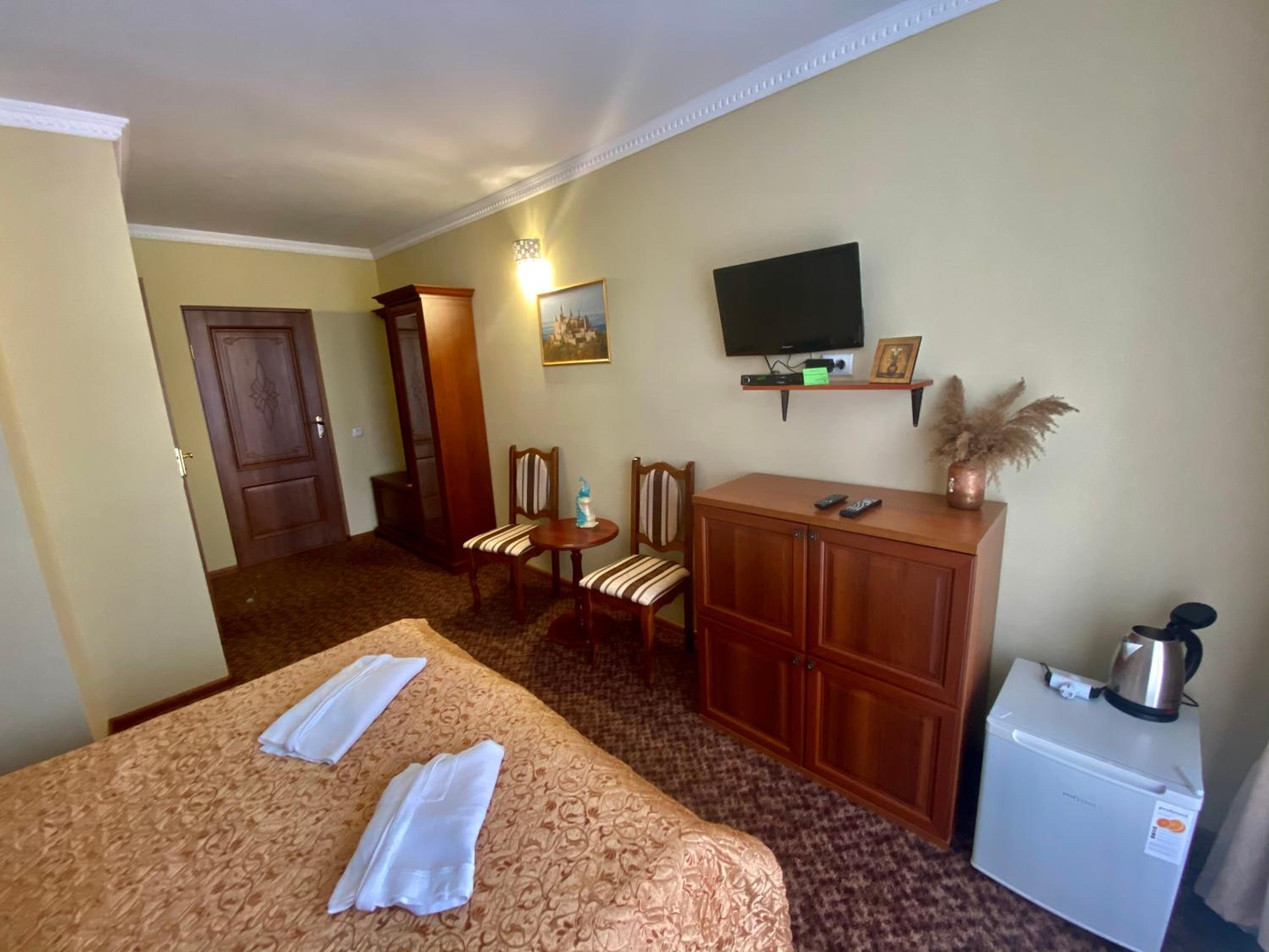 Double Room photo 3
