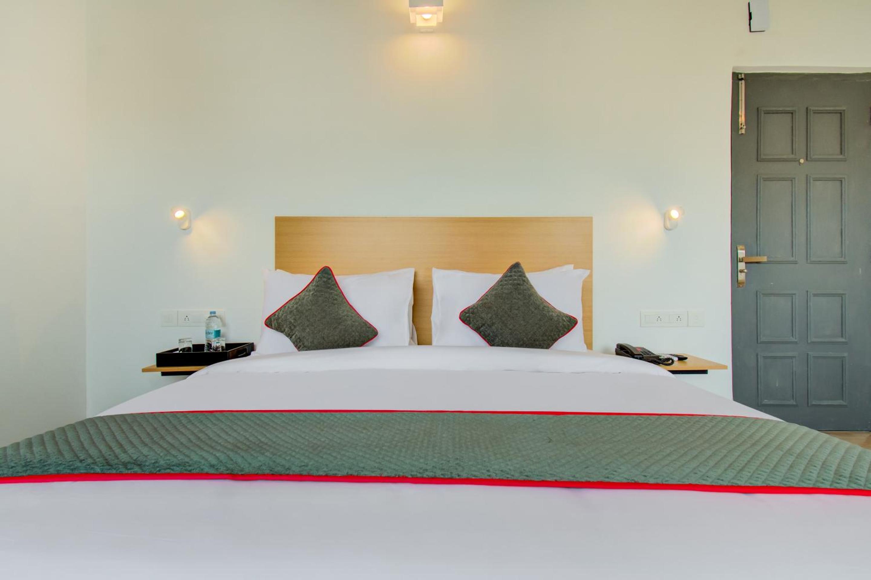 Deluxe Double Room - Photo 3