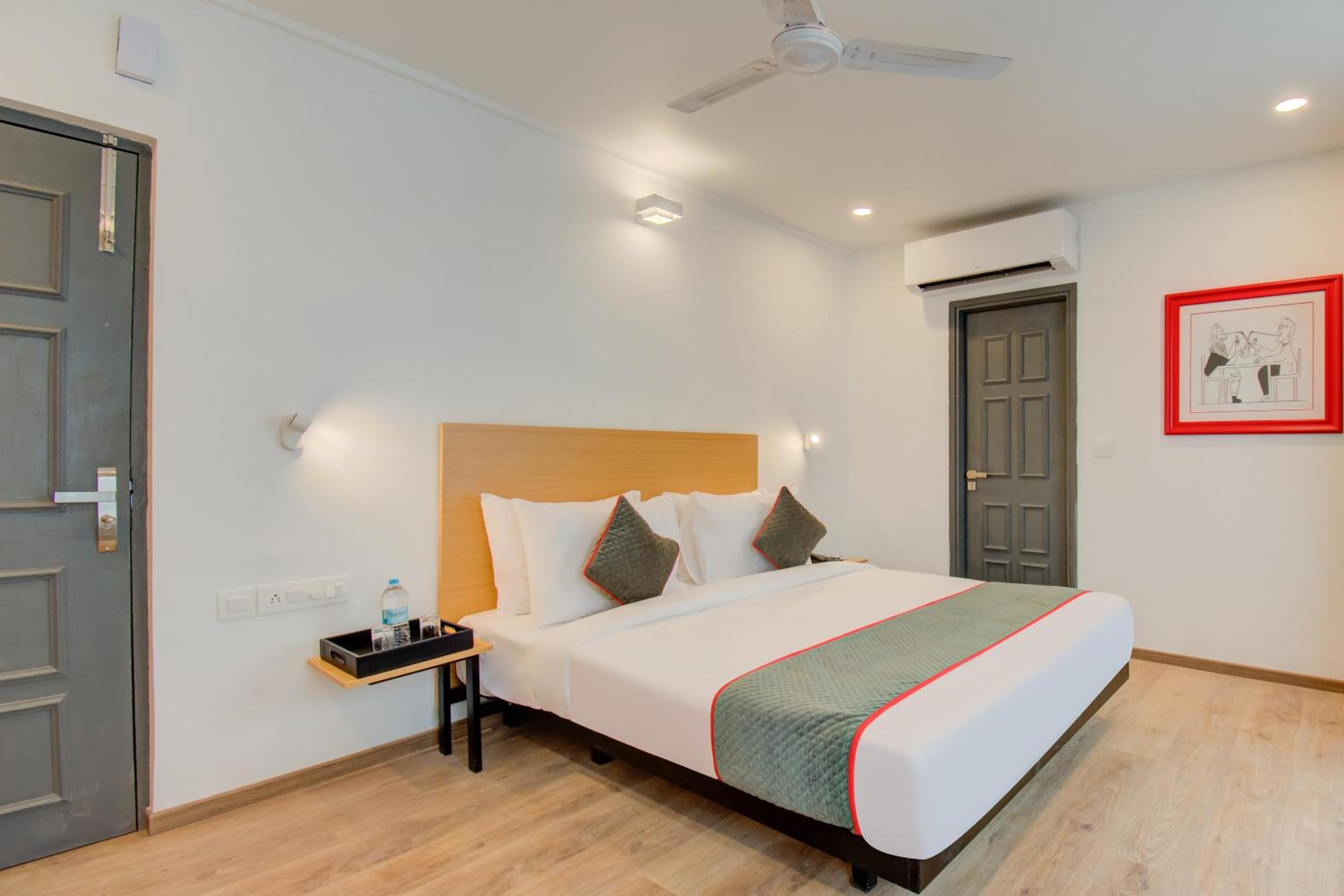 Deluxe Double Room - Photo 1