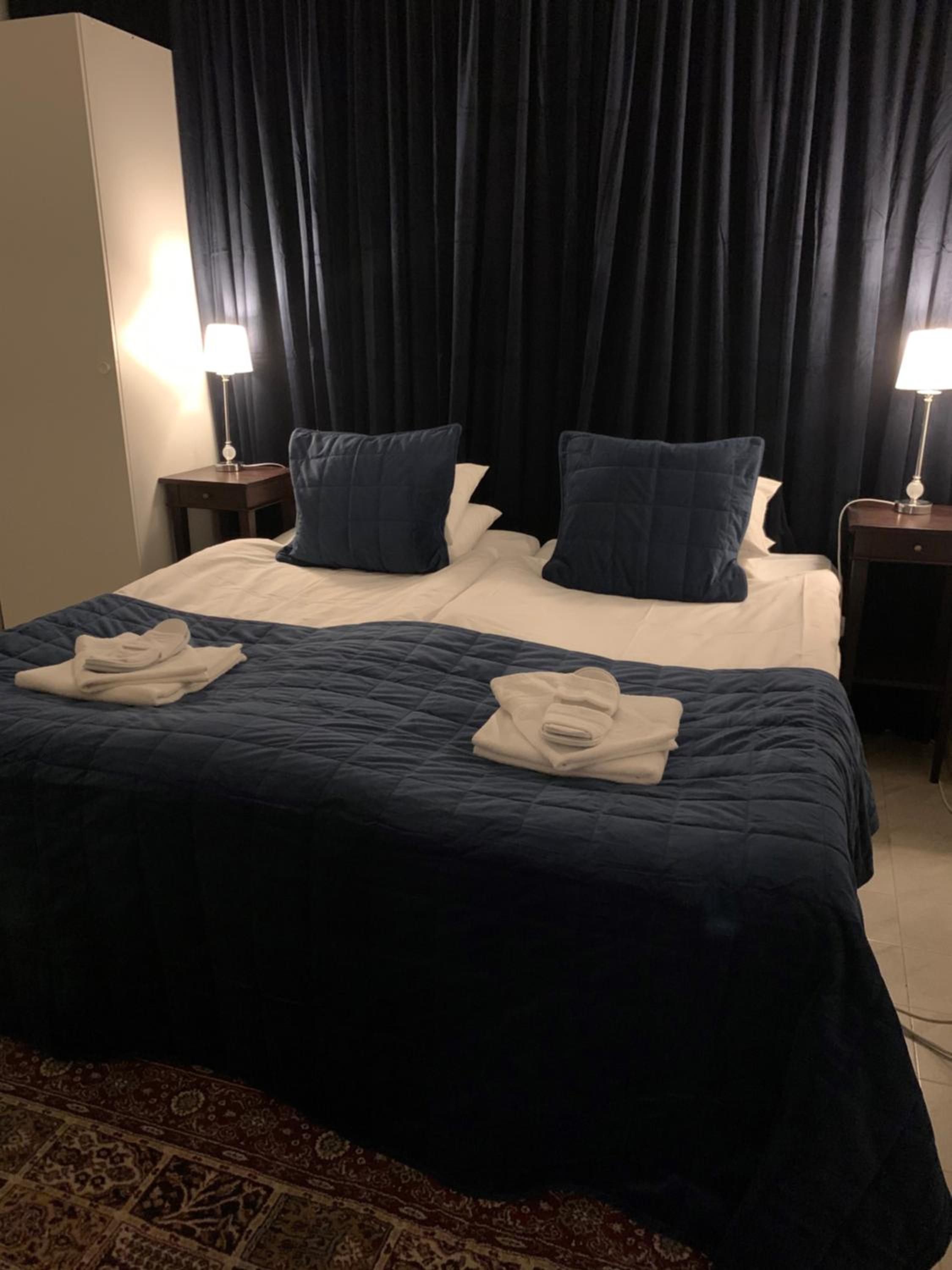 Double Room with Private Bathroom - Photo 1