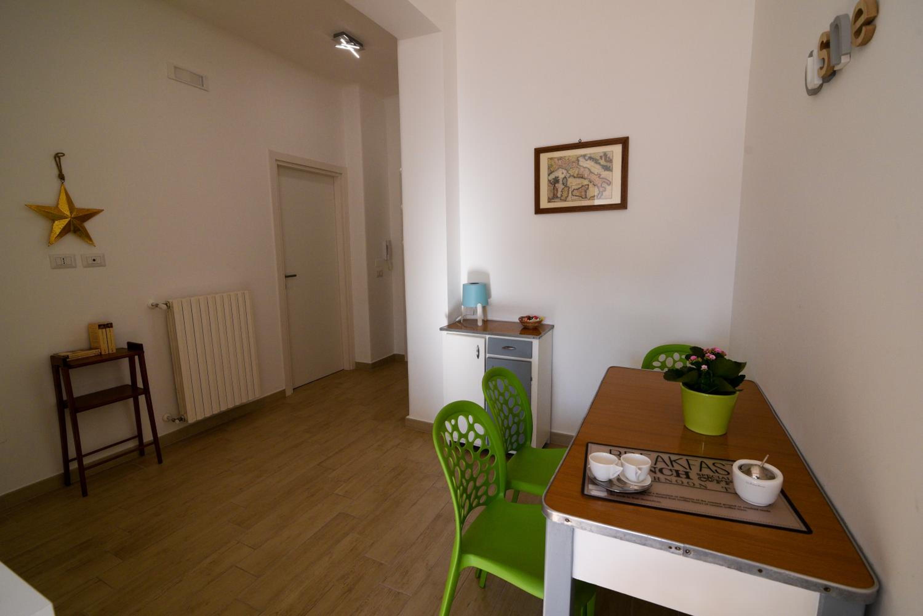 Standard Apartment - Photo 8