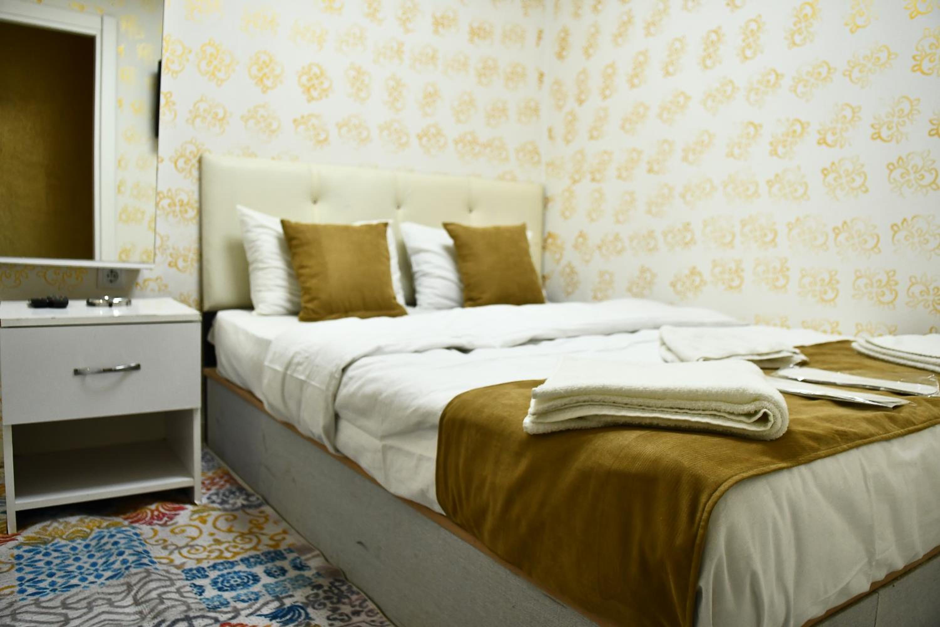 Large Double Room photo 3