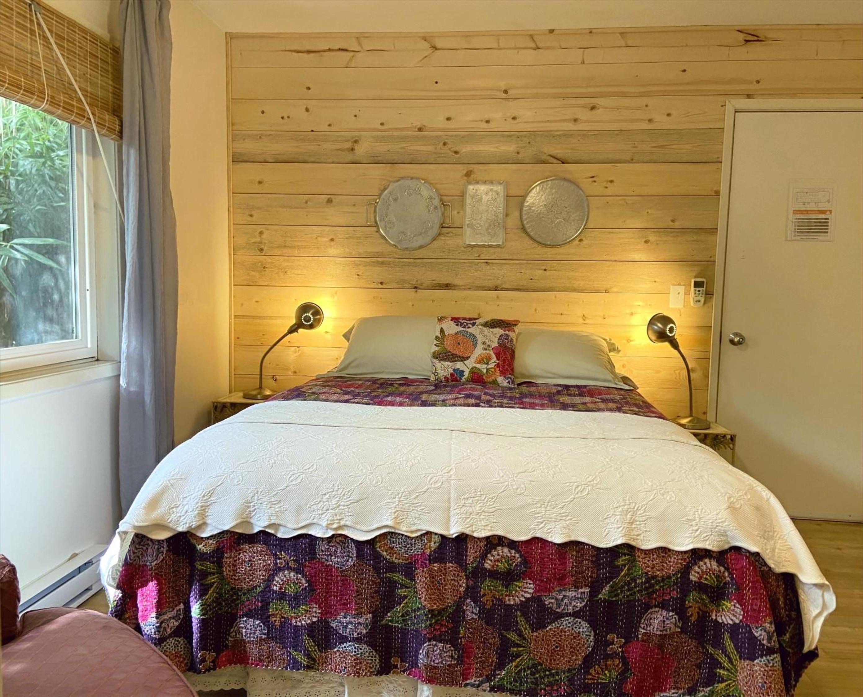 Standard Queen Room photo 1
