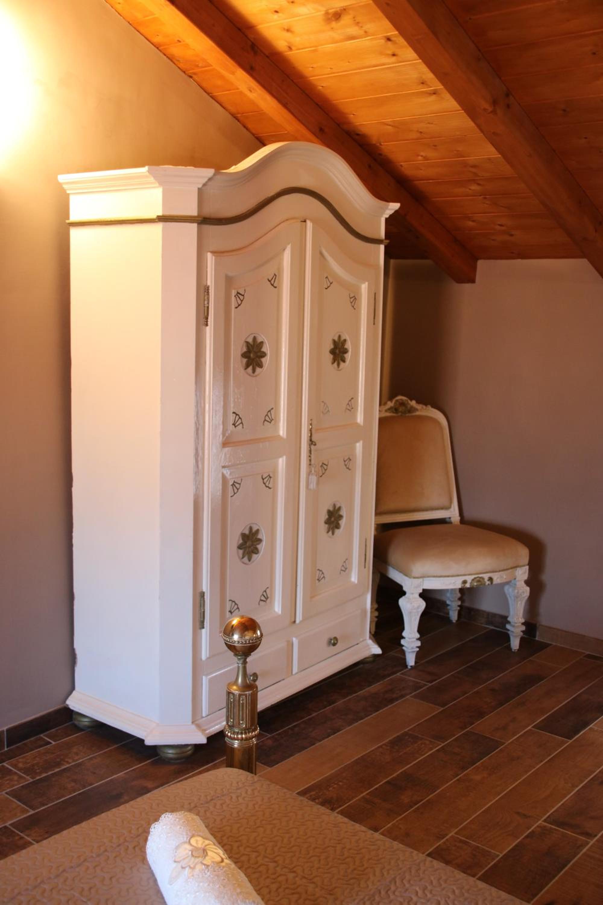 Double Room - Photo 1