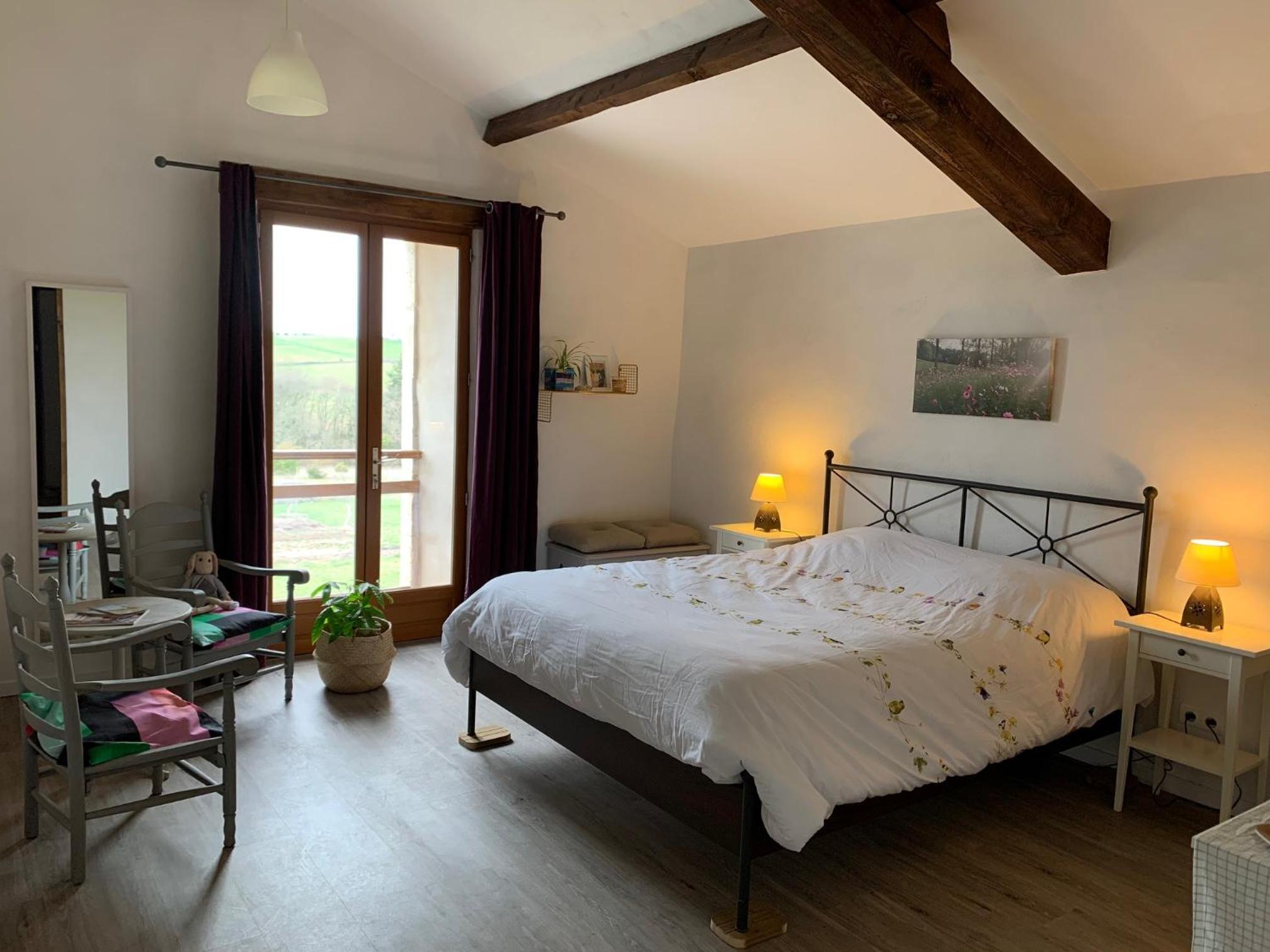 Twin Room - Photo 9
