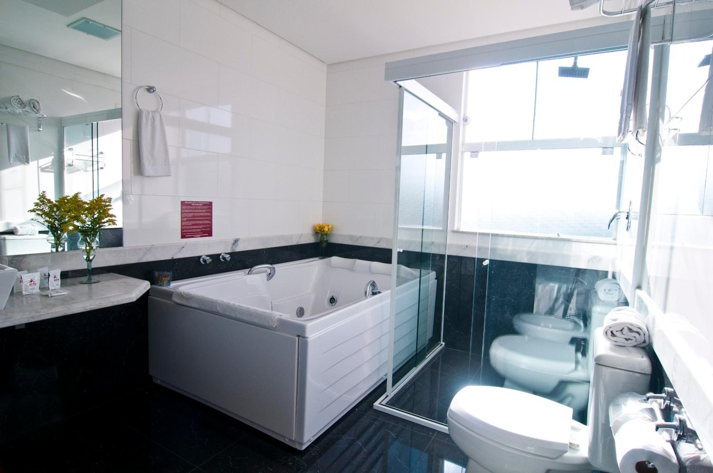 Suite with Private Pool photo 3