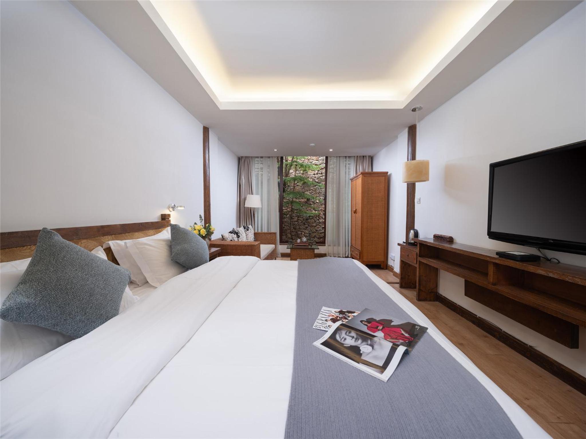 Deluxe Double Room with Garden photo 1