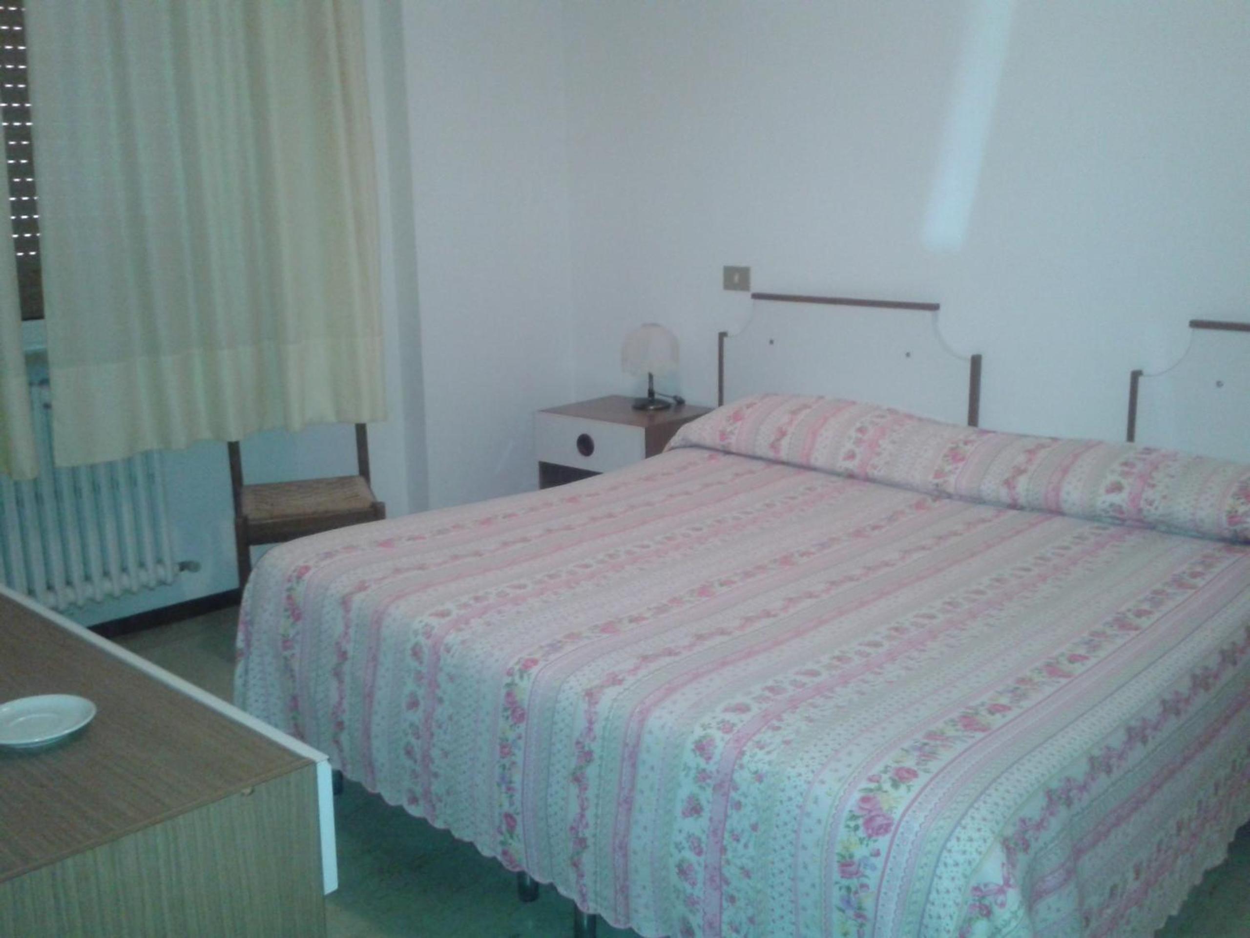Double or Twin Room with Sea View photo 1