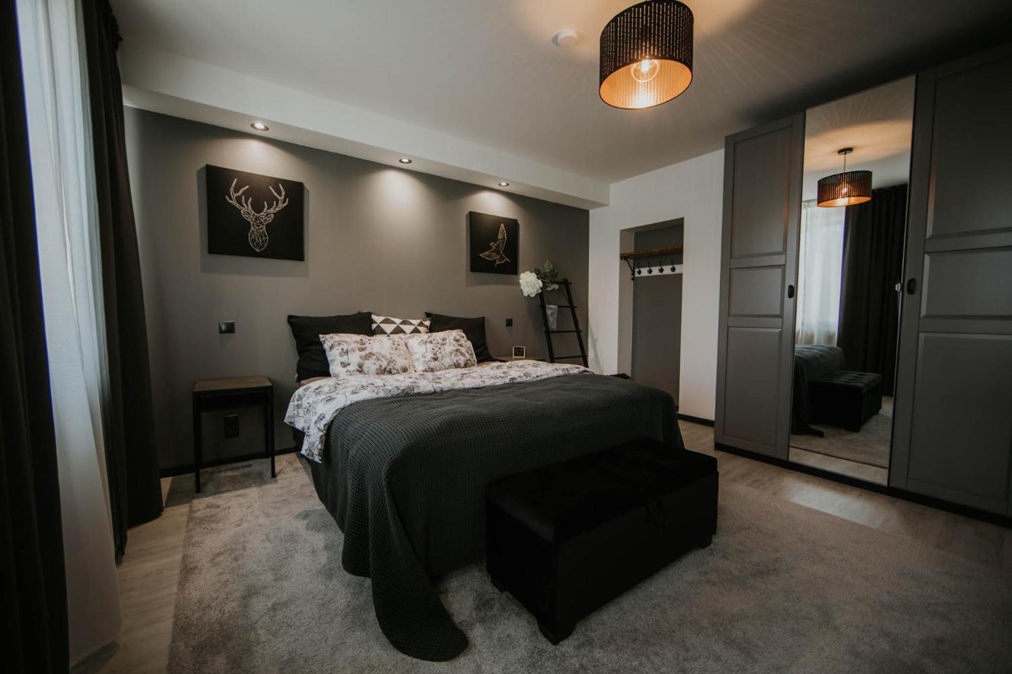 One-Bedroom Apartment - Photo 6