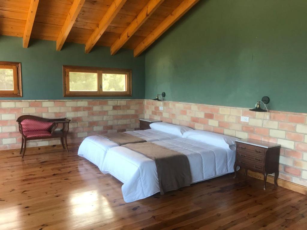 Deluxe Double Room with Castle View - Photo 4