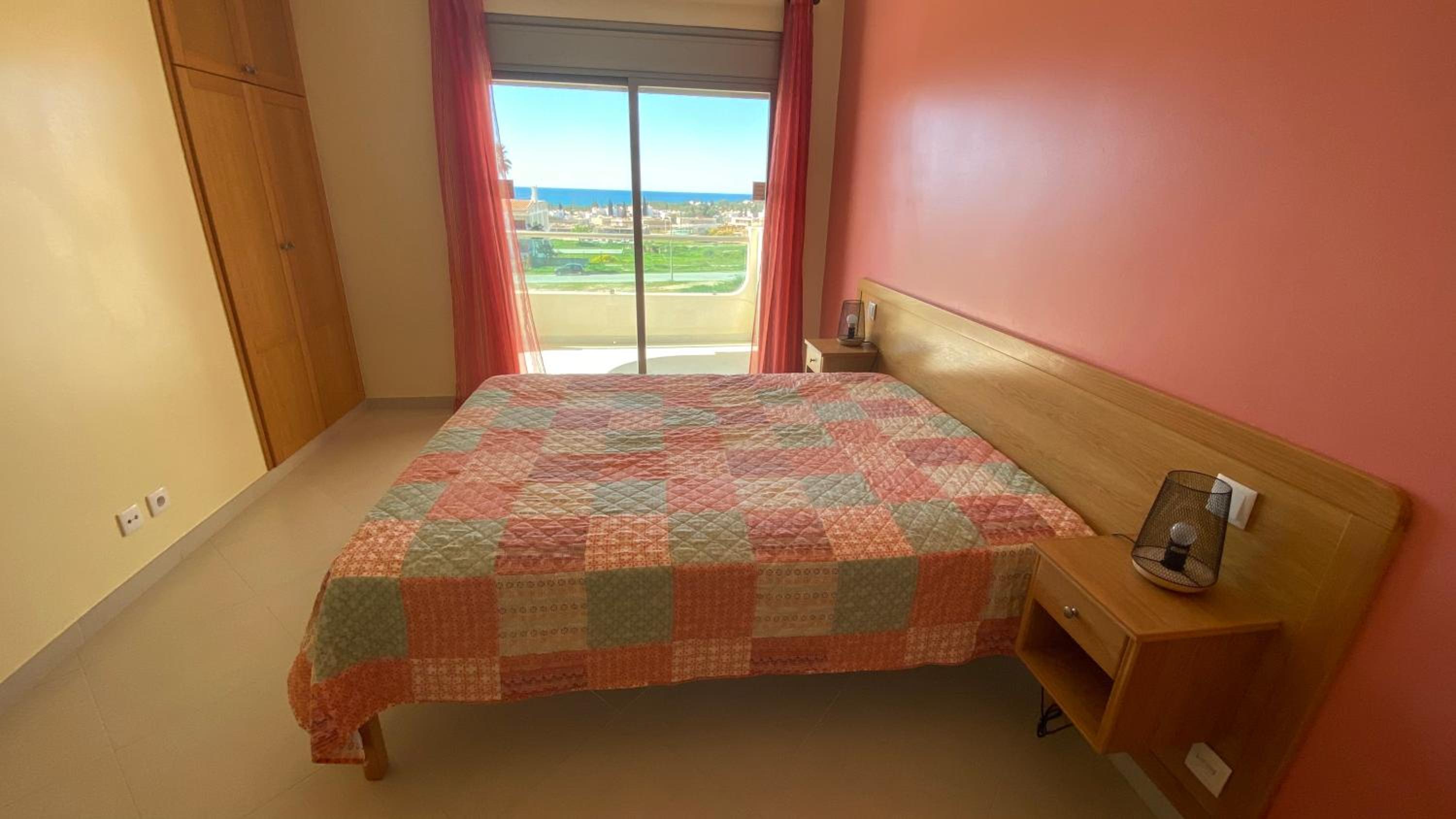 Apartment With Sea View