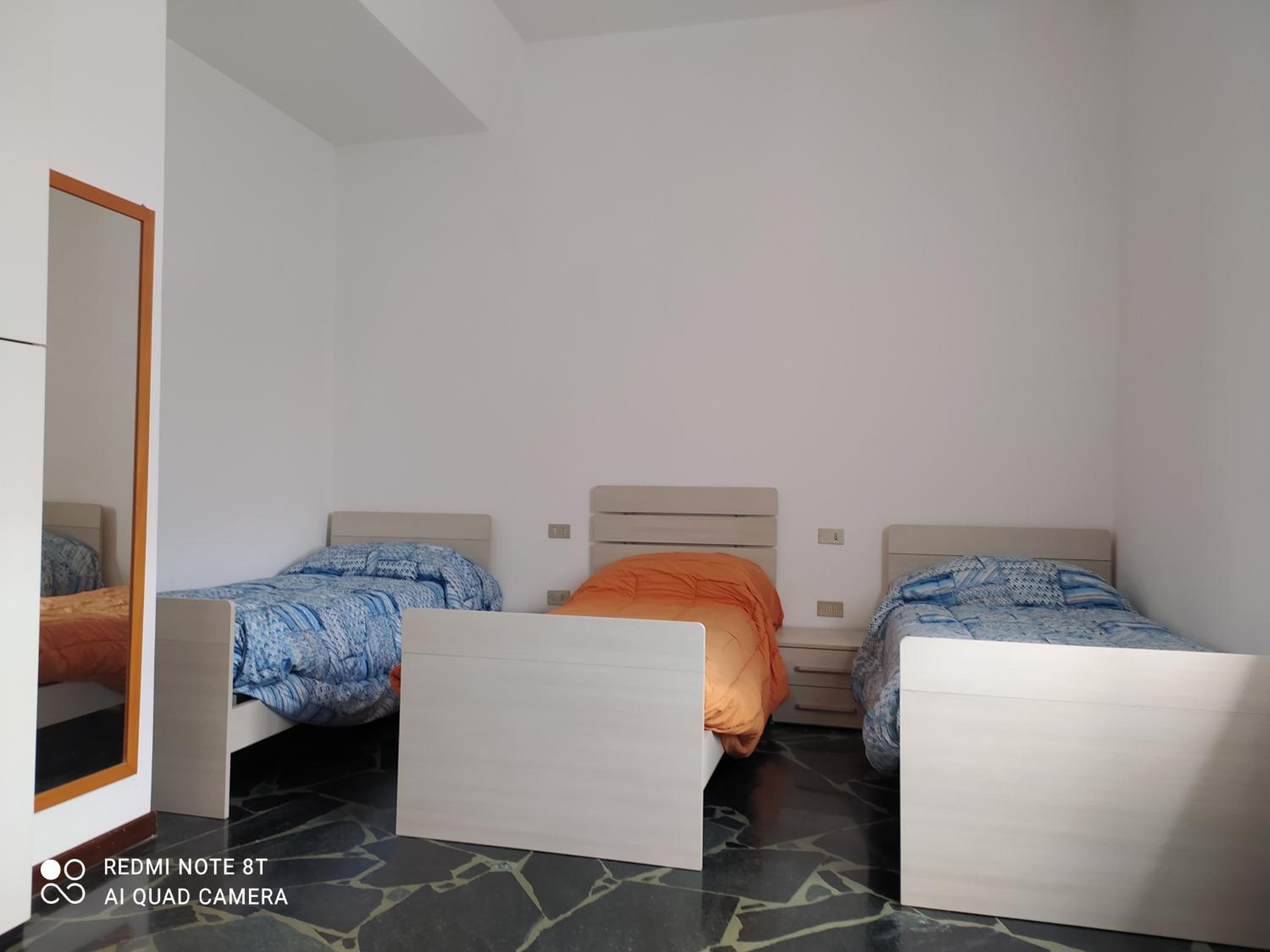 One-Bedroom Apartment - Photo 8