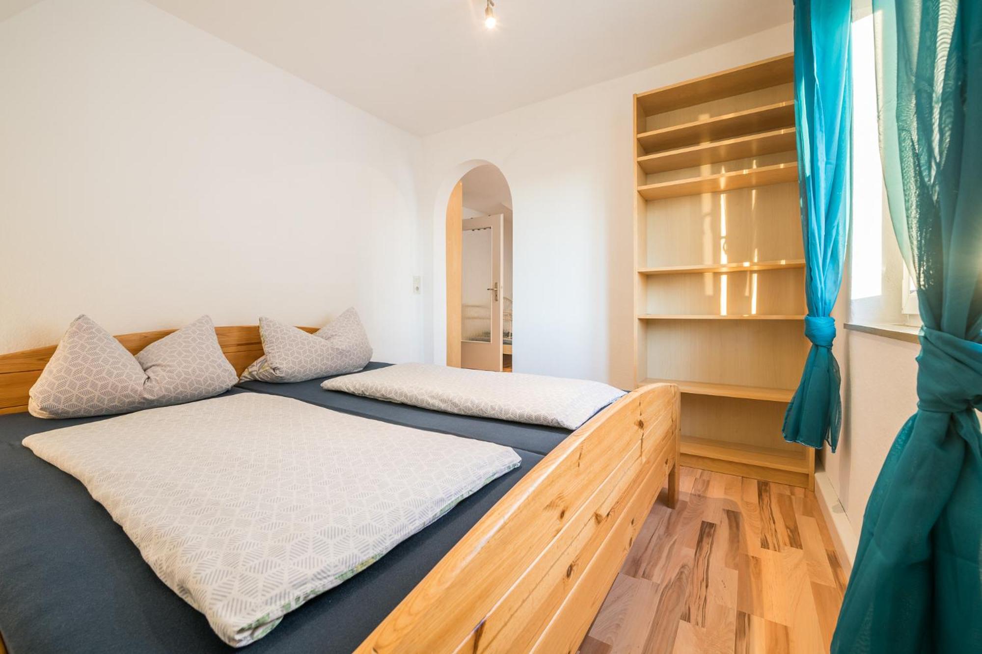 Three-Bedroom Apartment photo 2