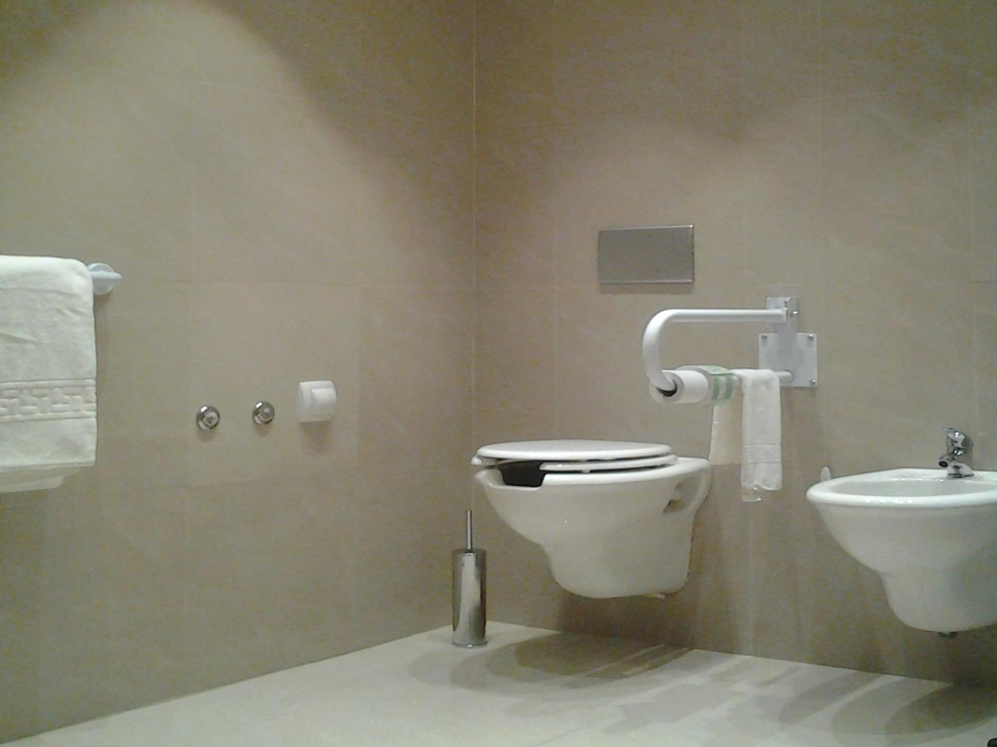 Economy Double Room - Room Only photo 3