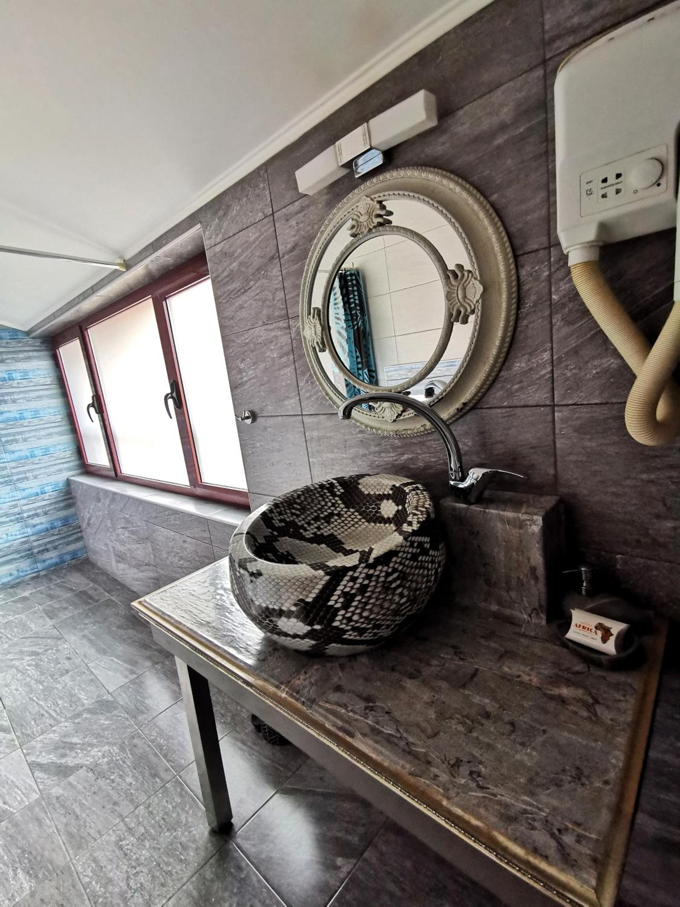 Twin Room COBRA photo 3