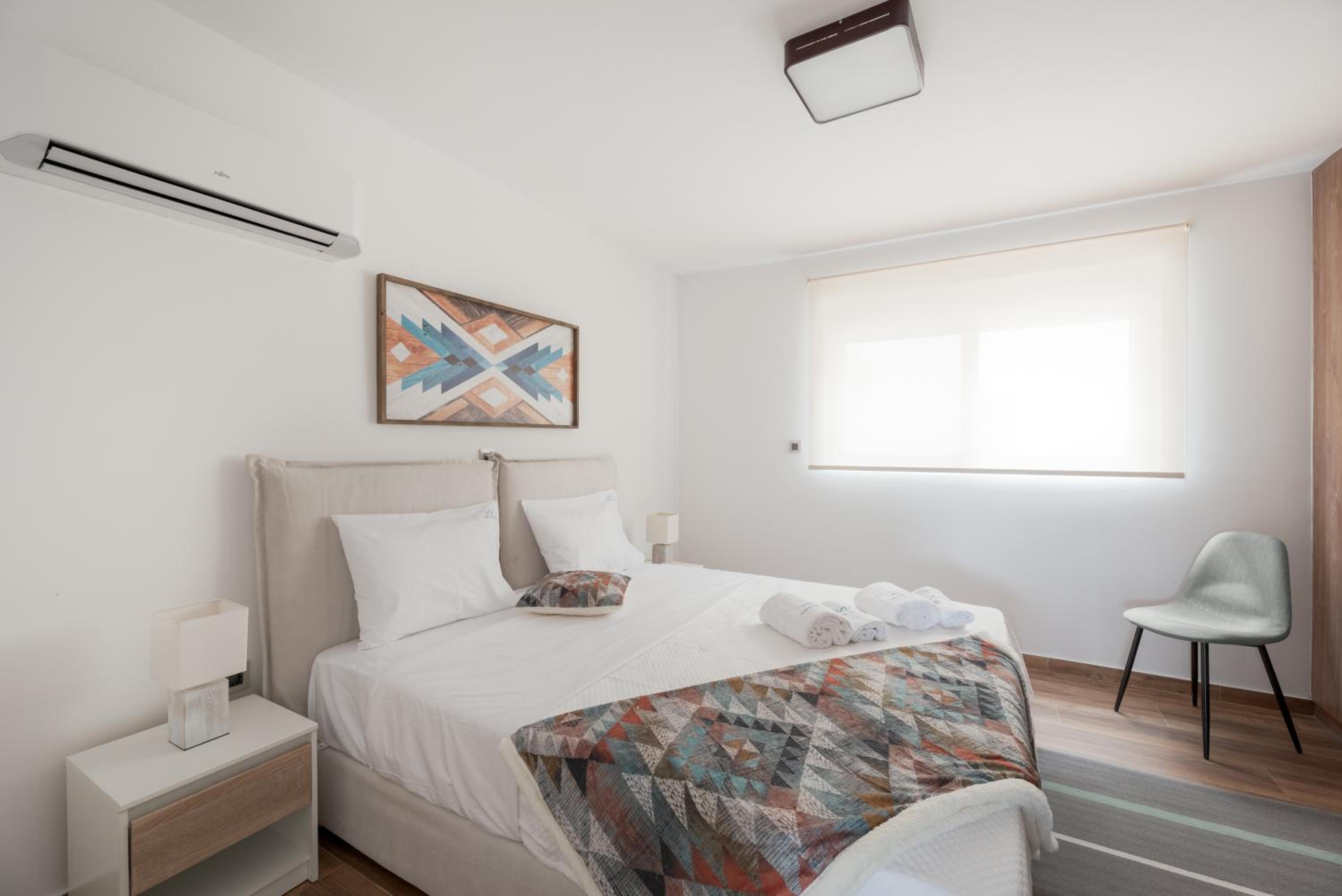 Apartment with Sea View - Photo 2