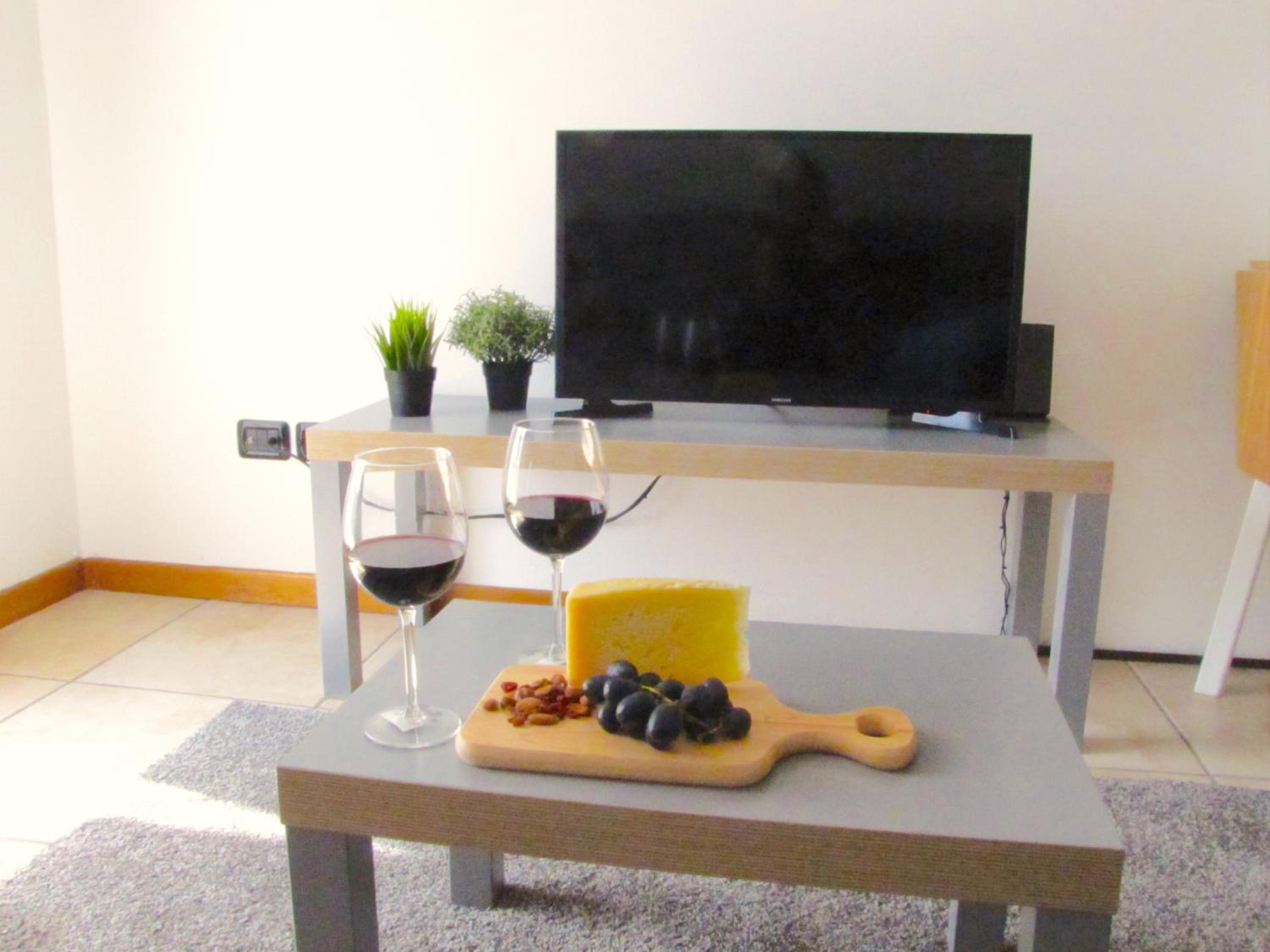 One-Bedroom Apartment - Photo 16