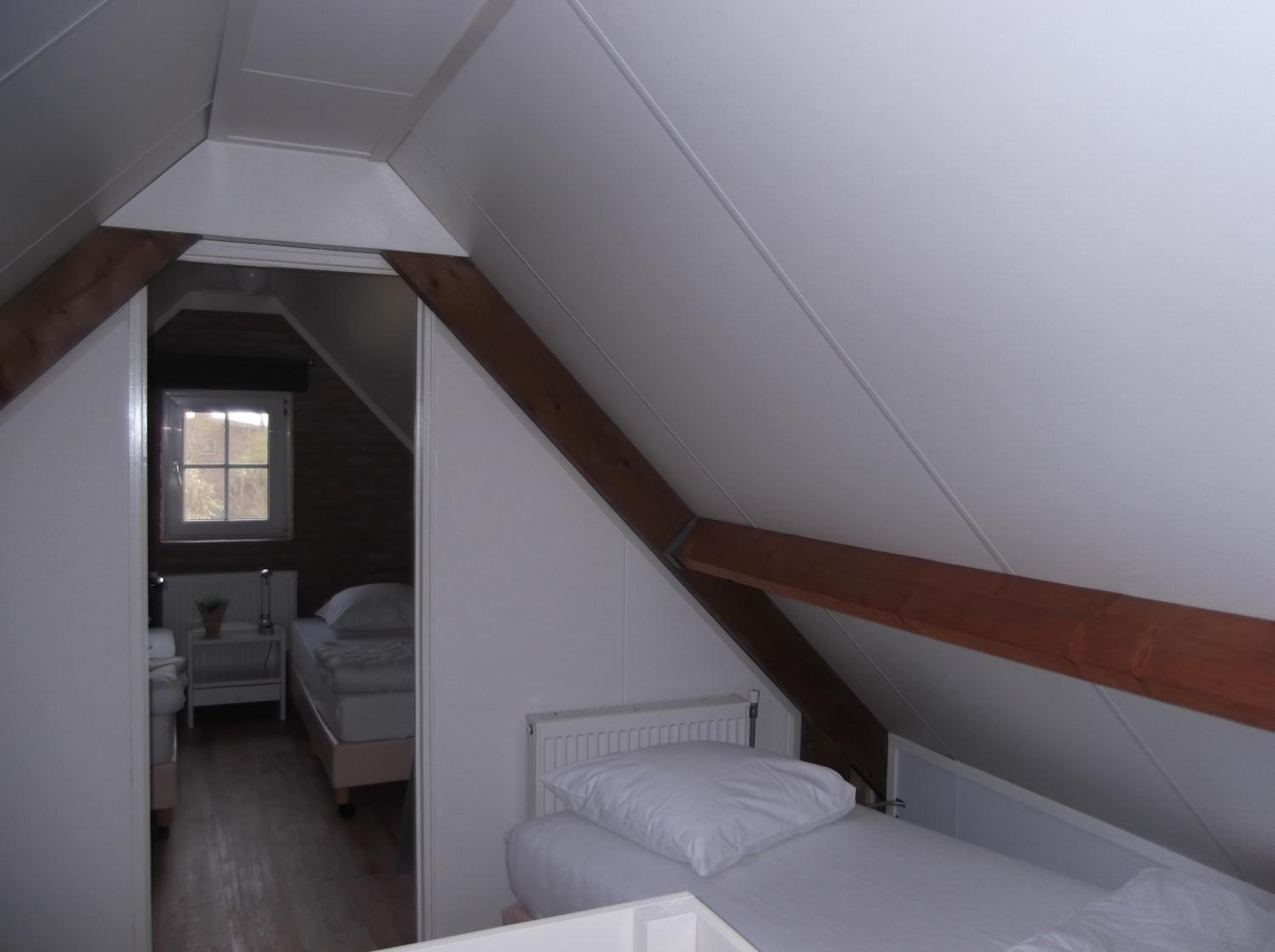 One-Bedroom House photo 1