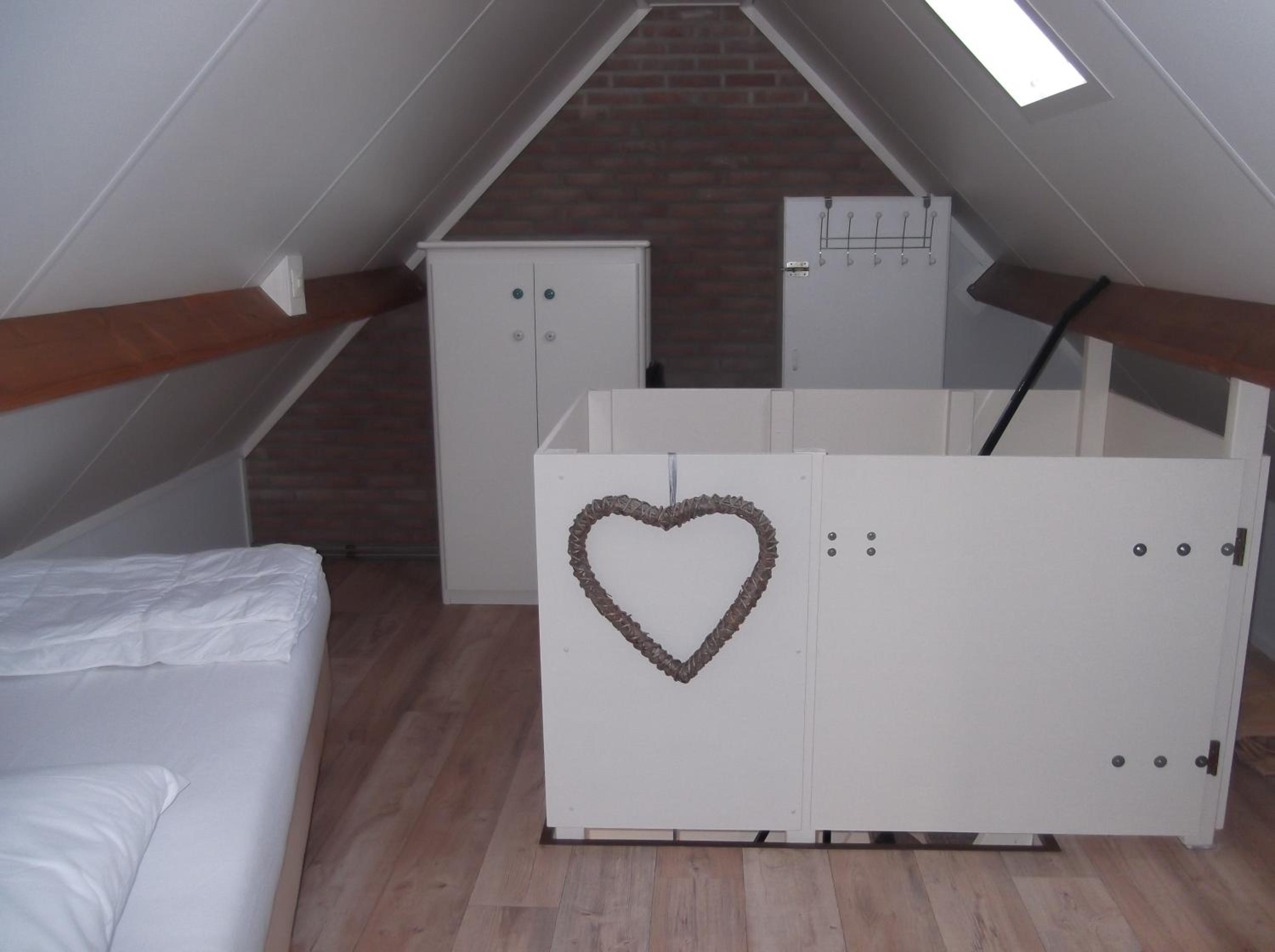 One-Bedroom House photo 2