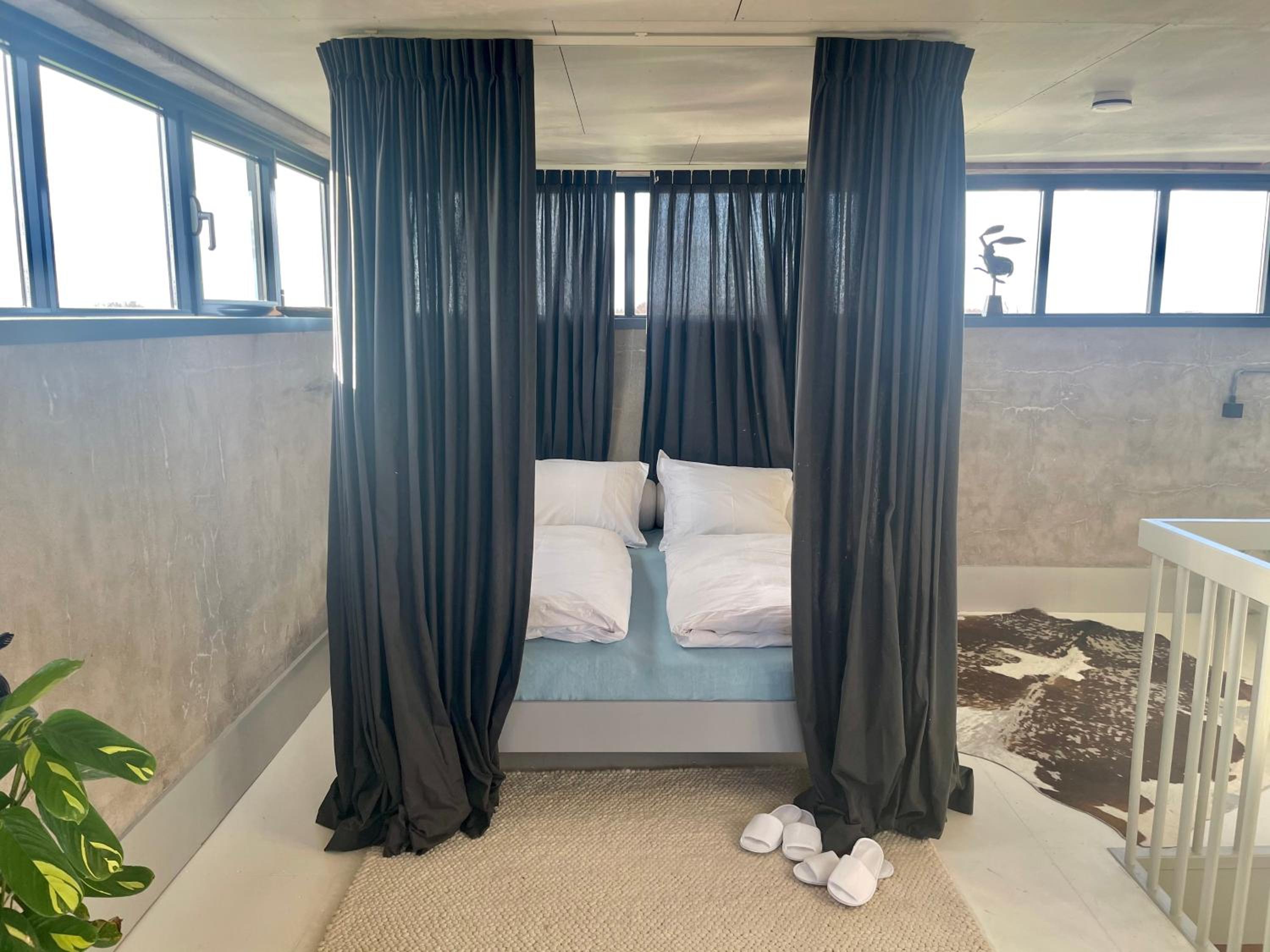 King Room with Balcony photo 1