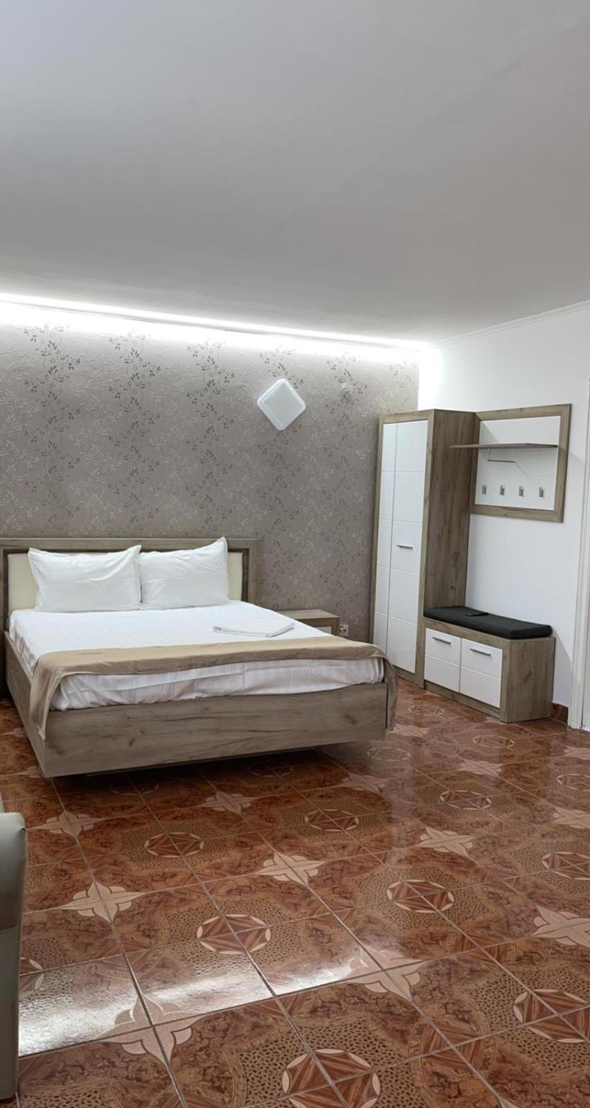 Classic Quadruple Room - Photo 20