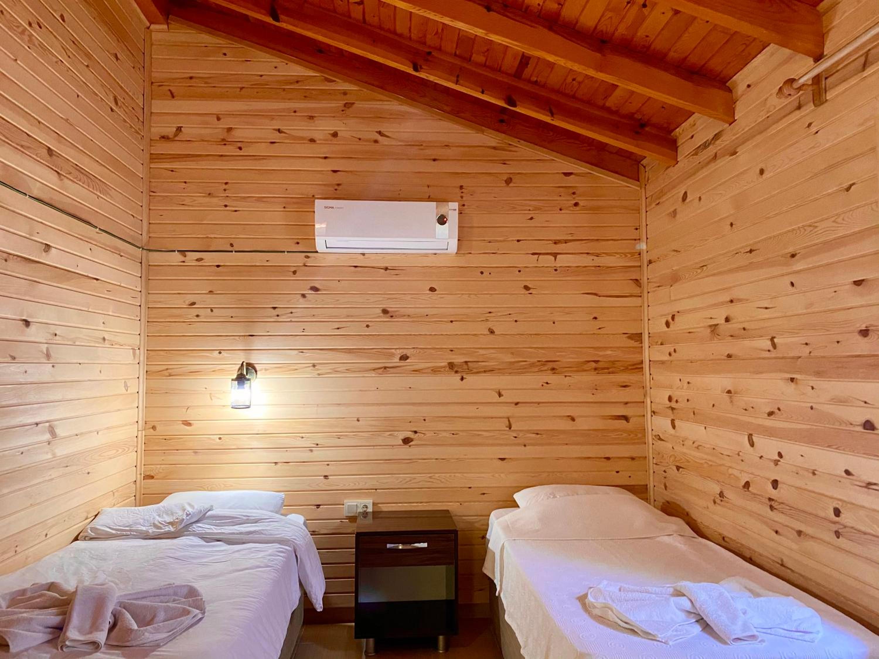 Quadruple Room with Terrace