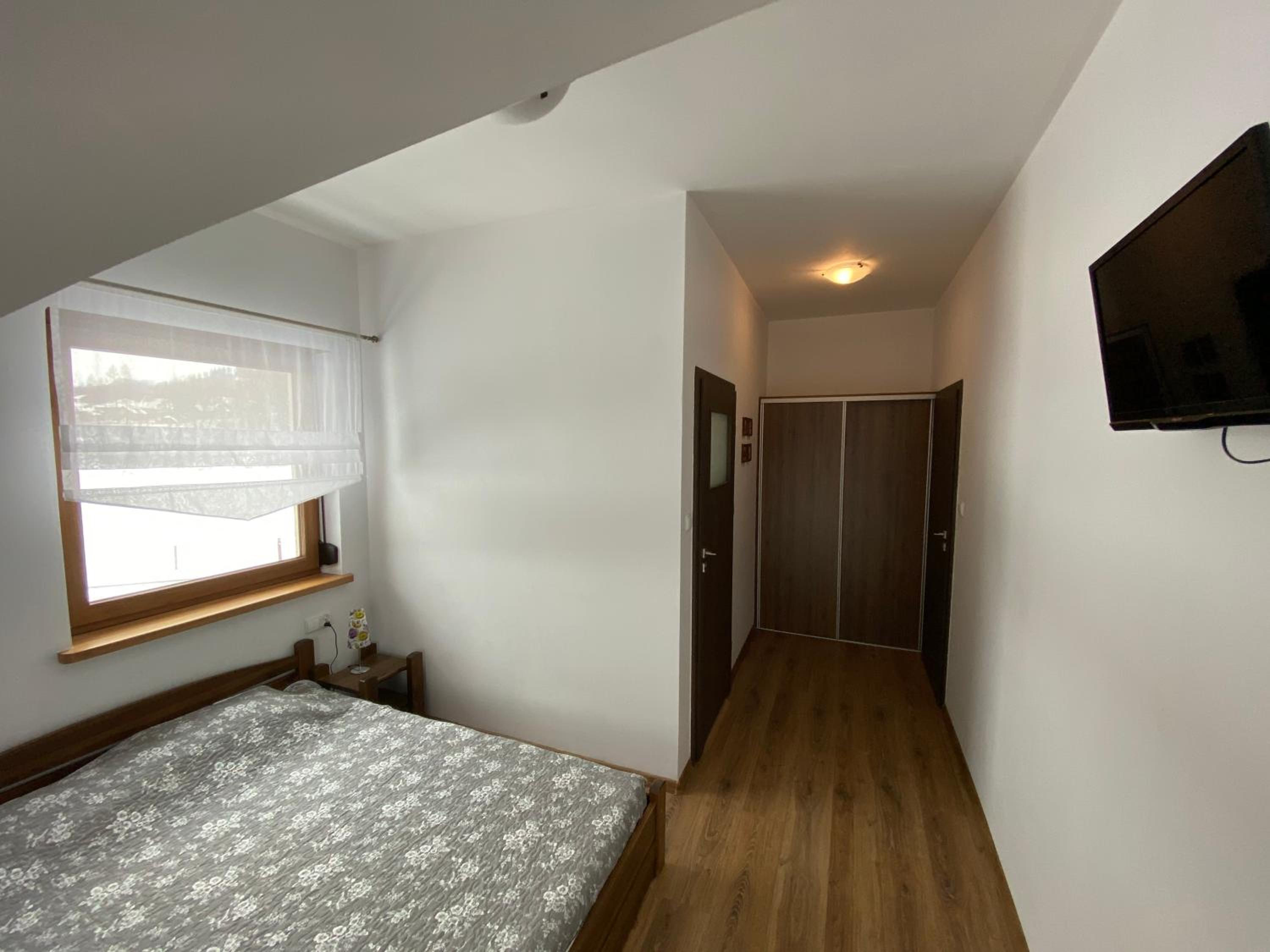 Large Double Room photo 3