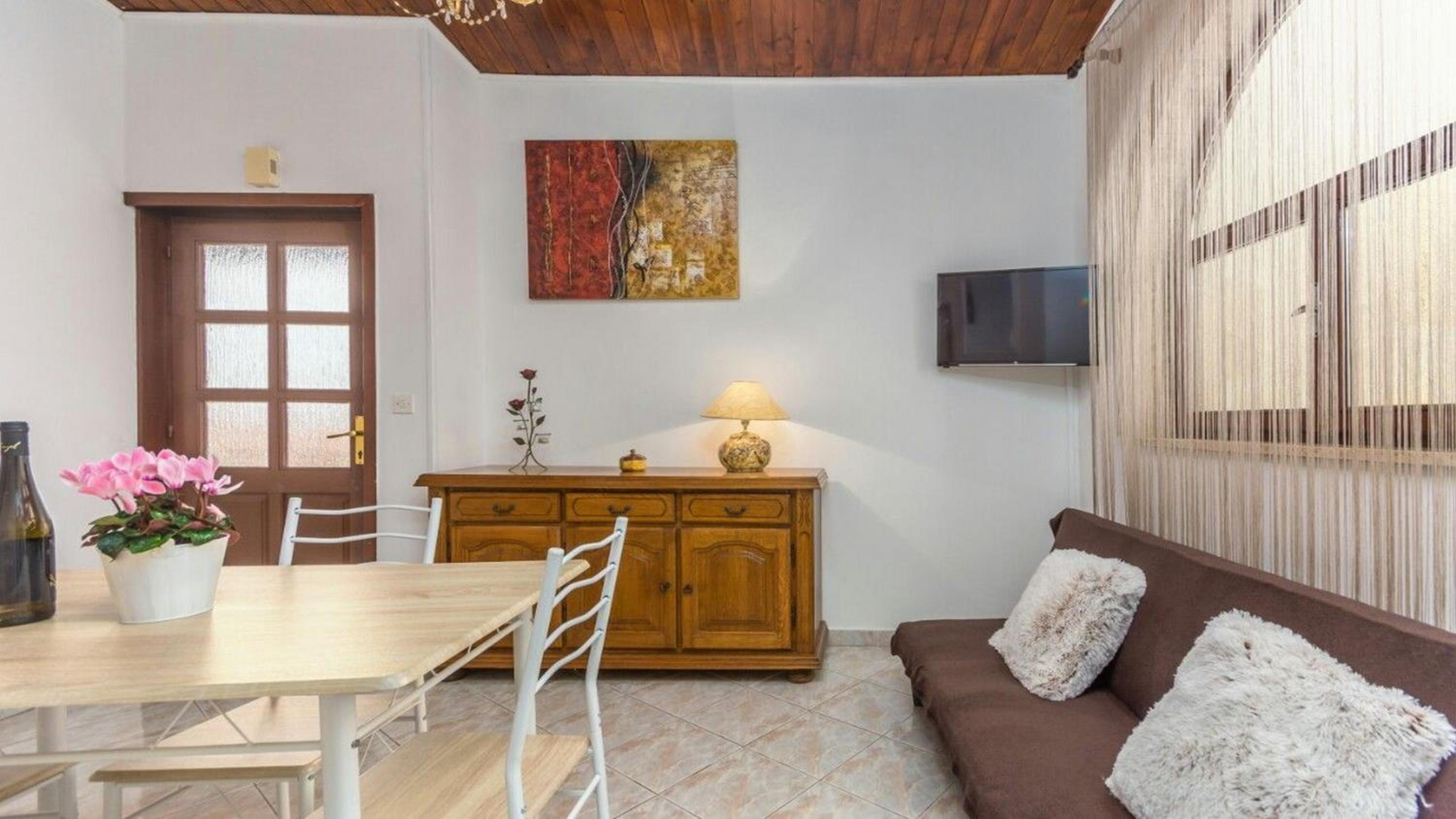 Apartment with Balcony
