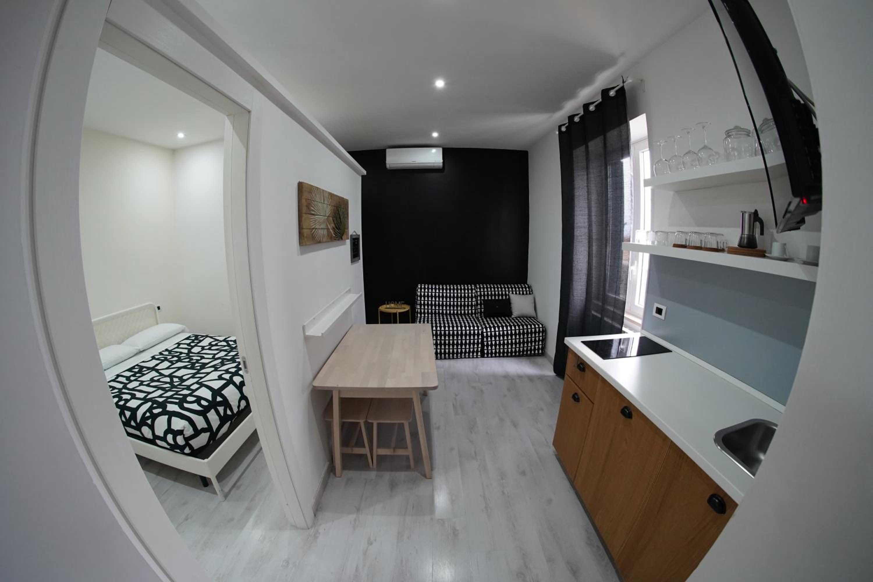 Two-Bedroom Apartment - Photo 16