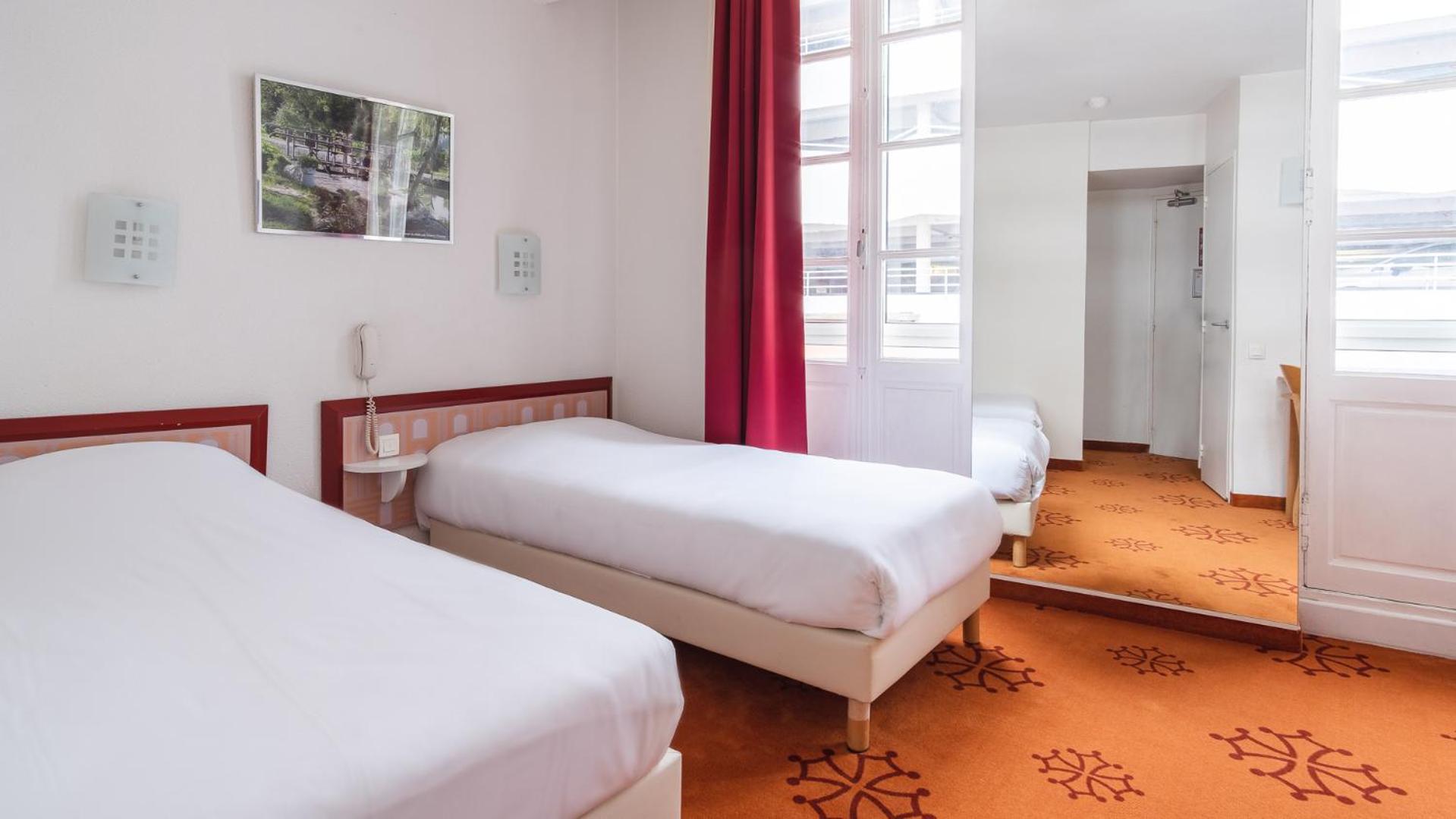 Superior Twin Room photo 1