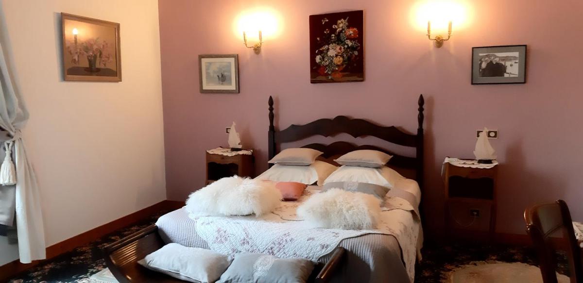 Triple Room with Bathroom photo 1